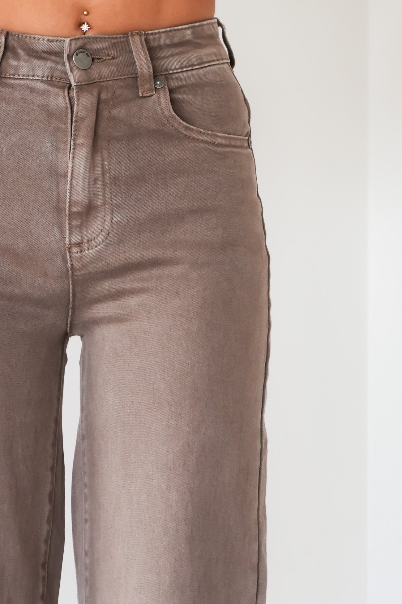 Jacqui Wide Leg Jean Cocoa