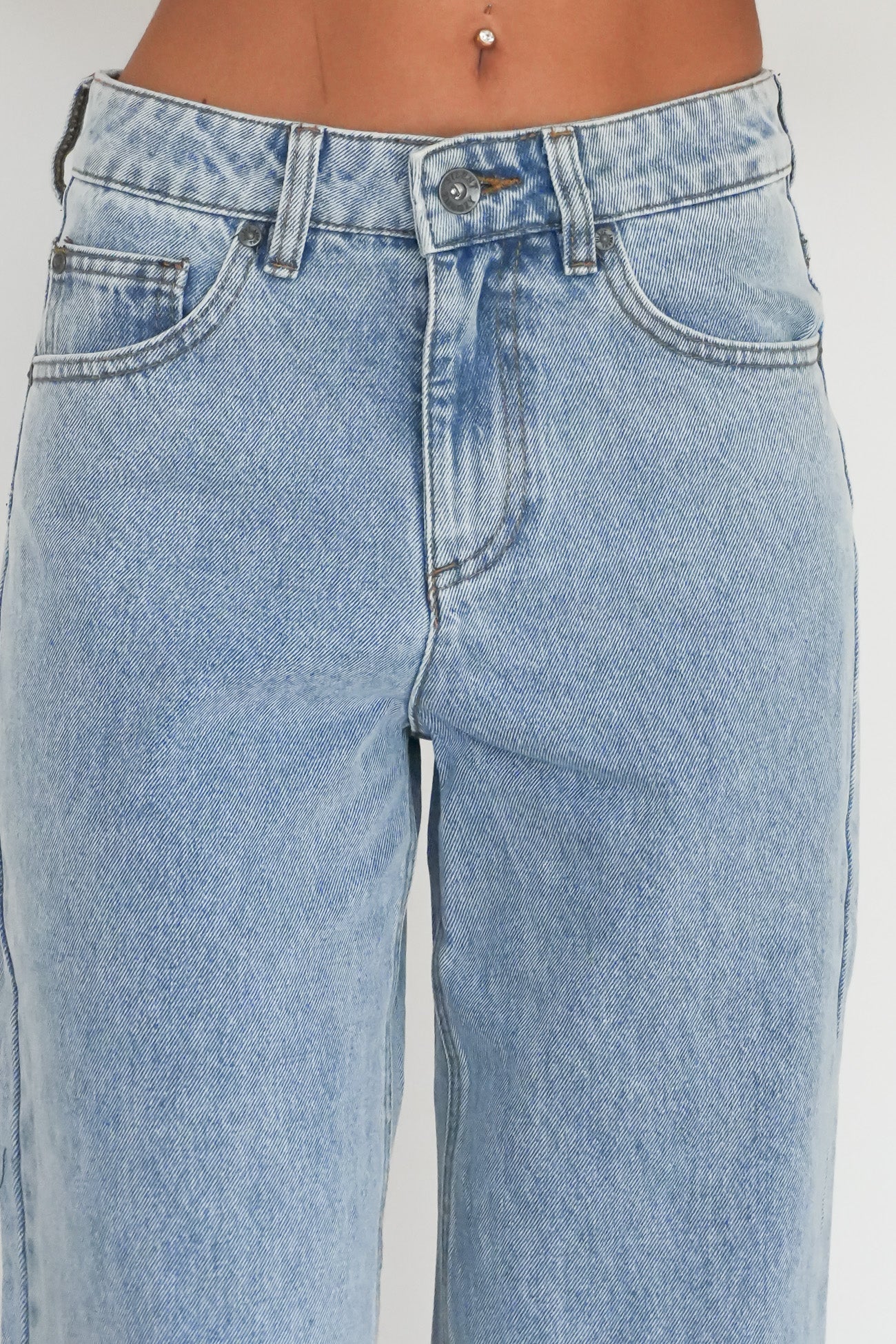 Jade Baggy Jean Light Blue