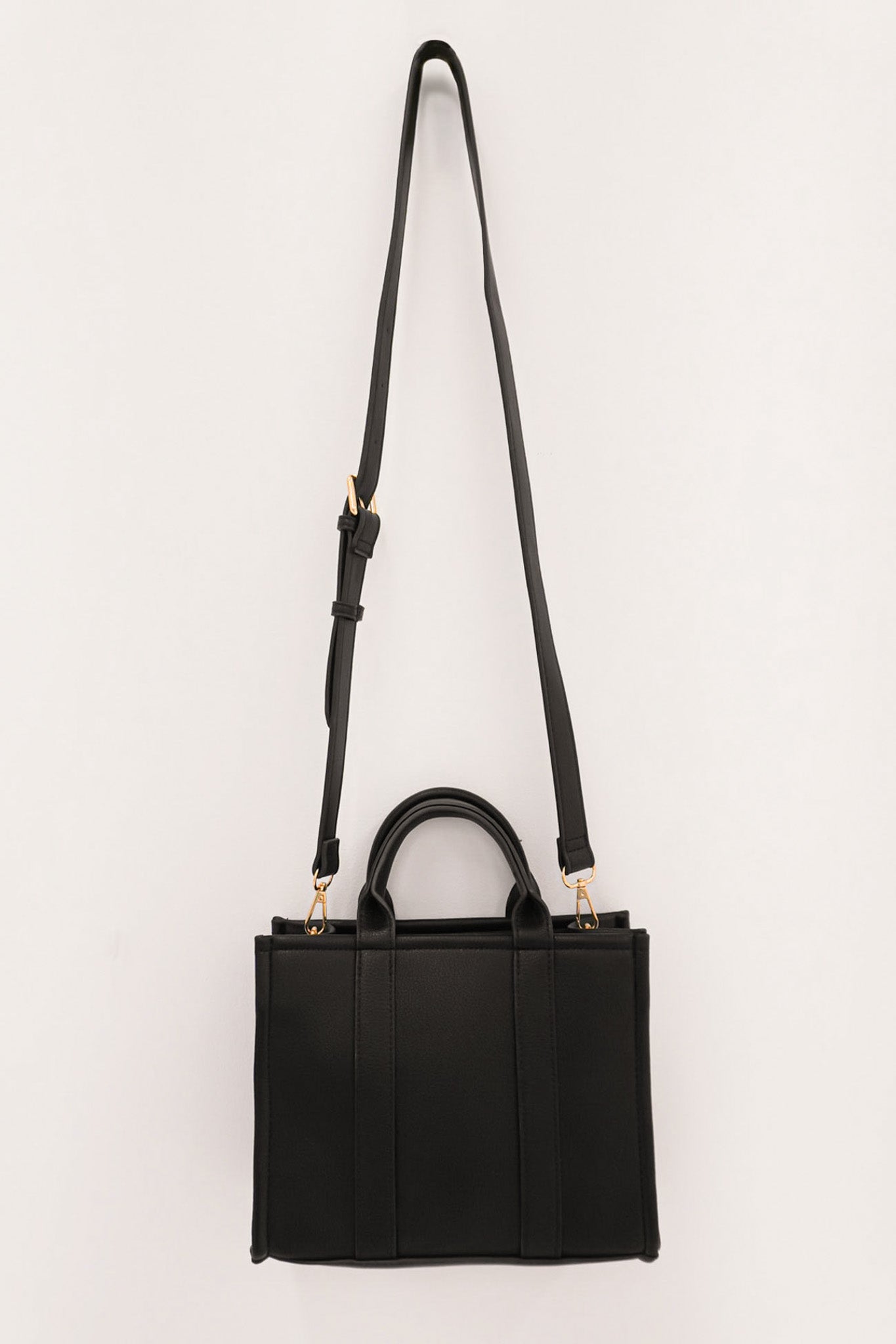 Kaia-Crossbody-Tote-Bag-Black-b-2jpg