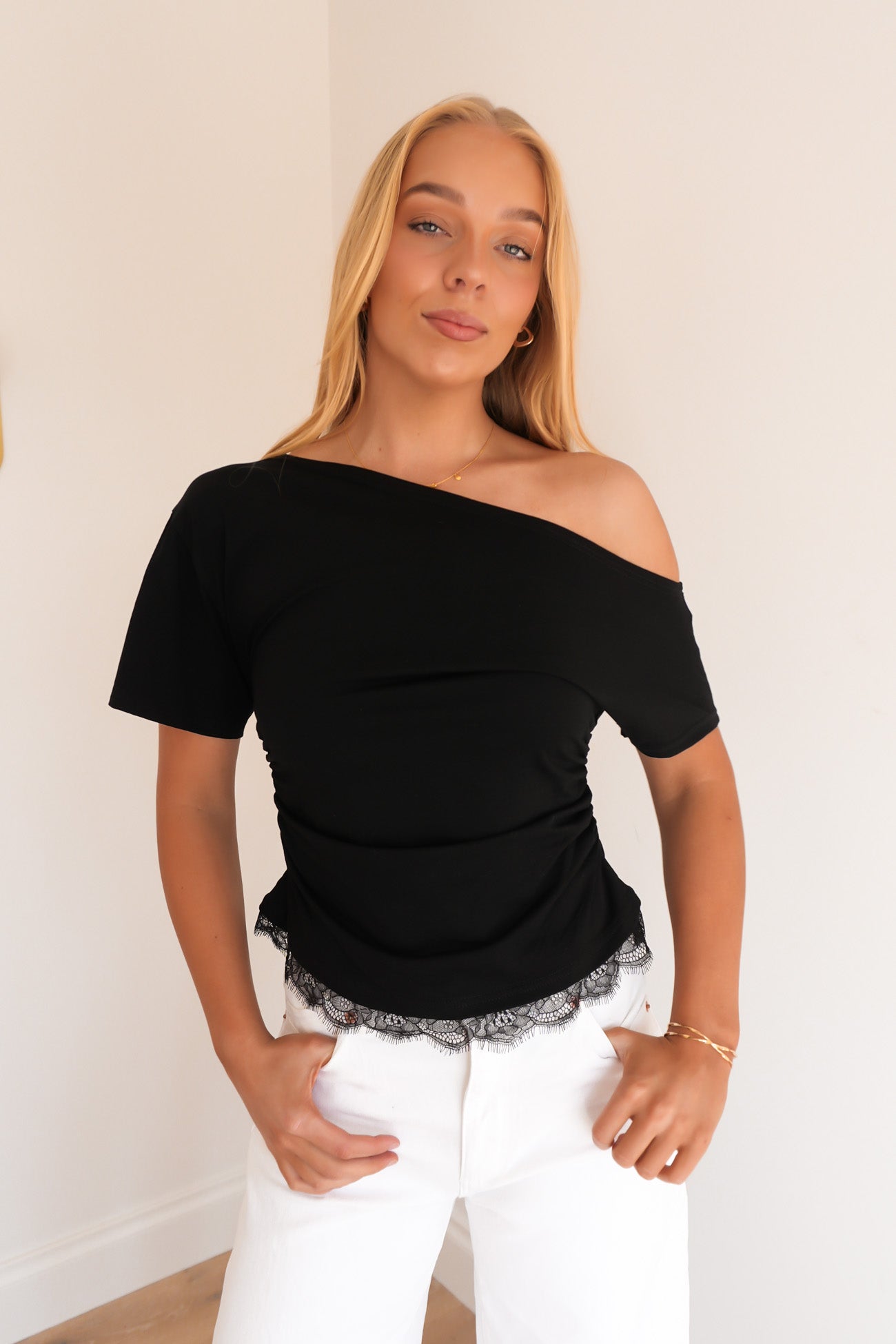 Kara Lace Top Black