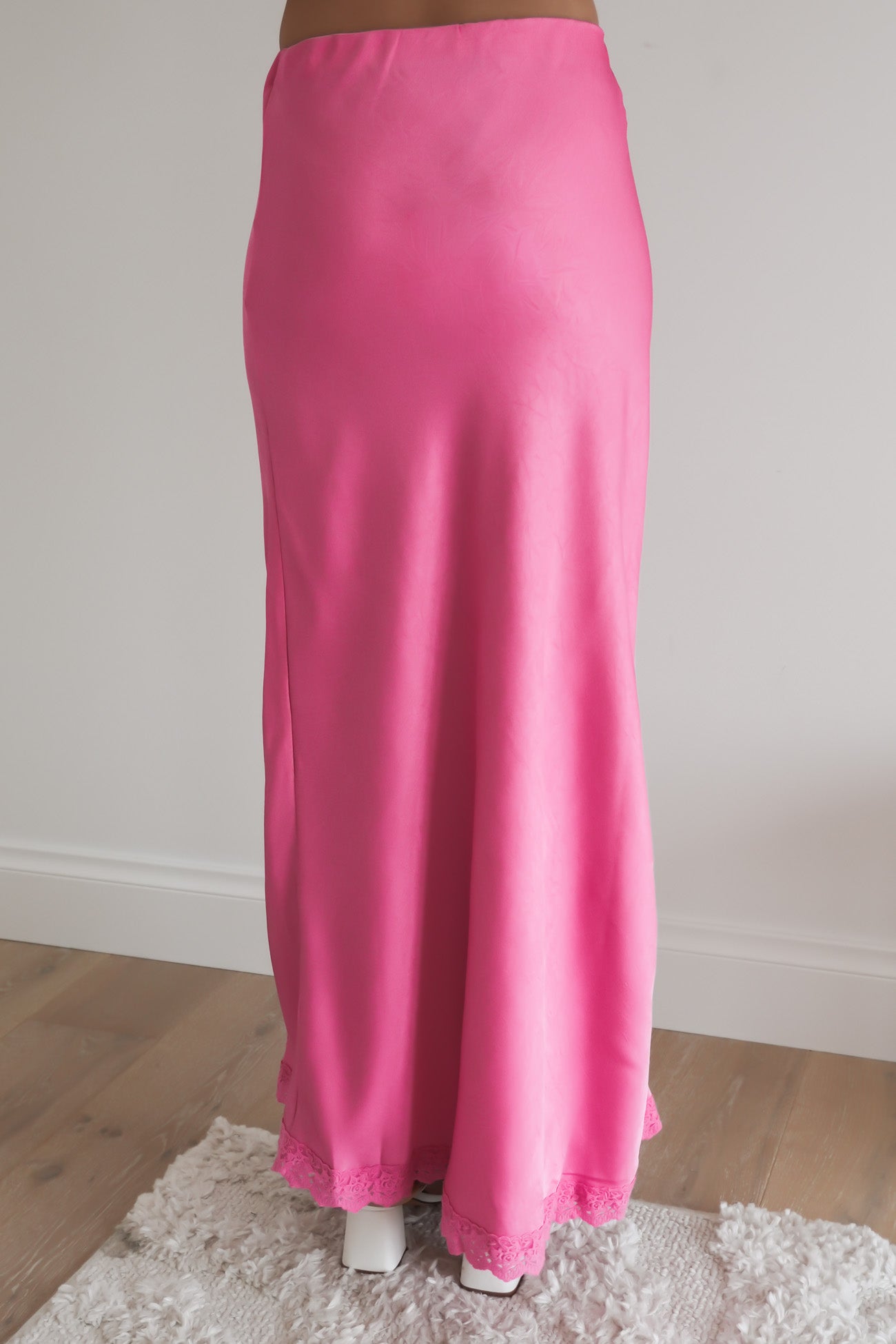 Kiva Lace Maxi Skirt Pink