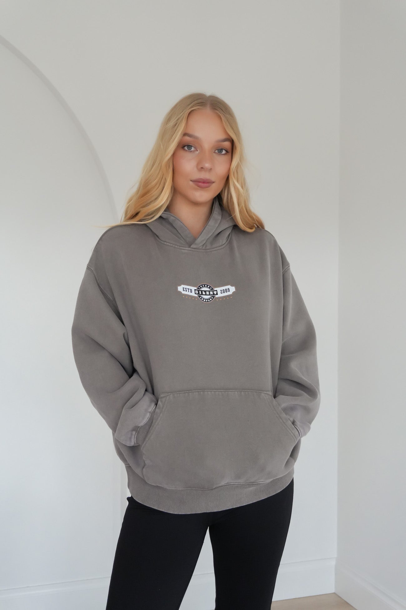 Legacy Hoodie Coal