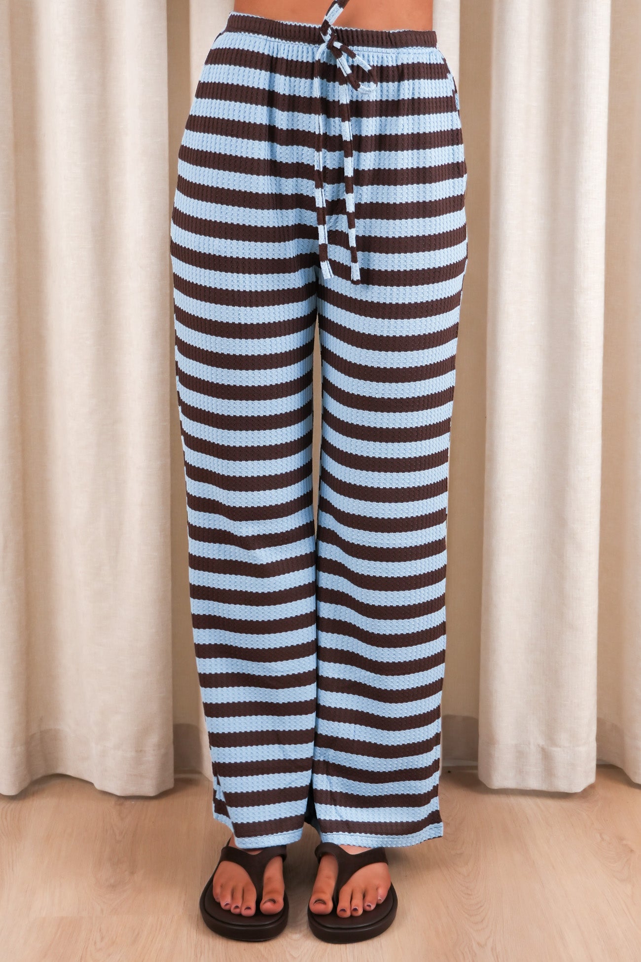 Leigh Set Chocolate Blue Stripe