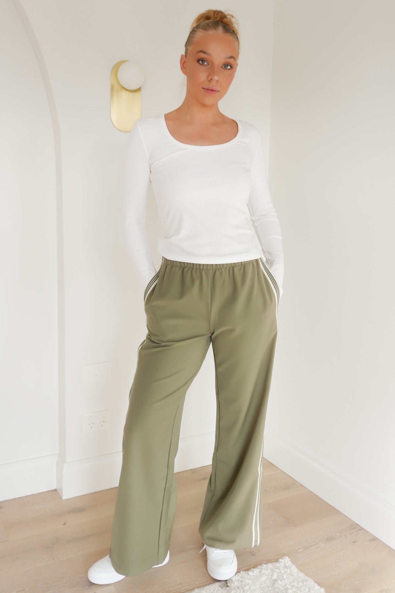 Lina Pant Khaki