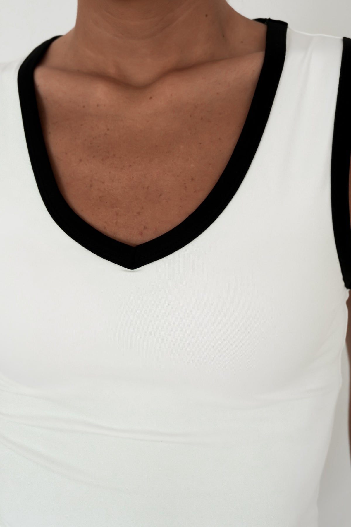Londyn Contrast Layer Tank White