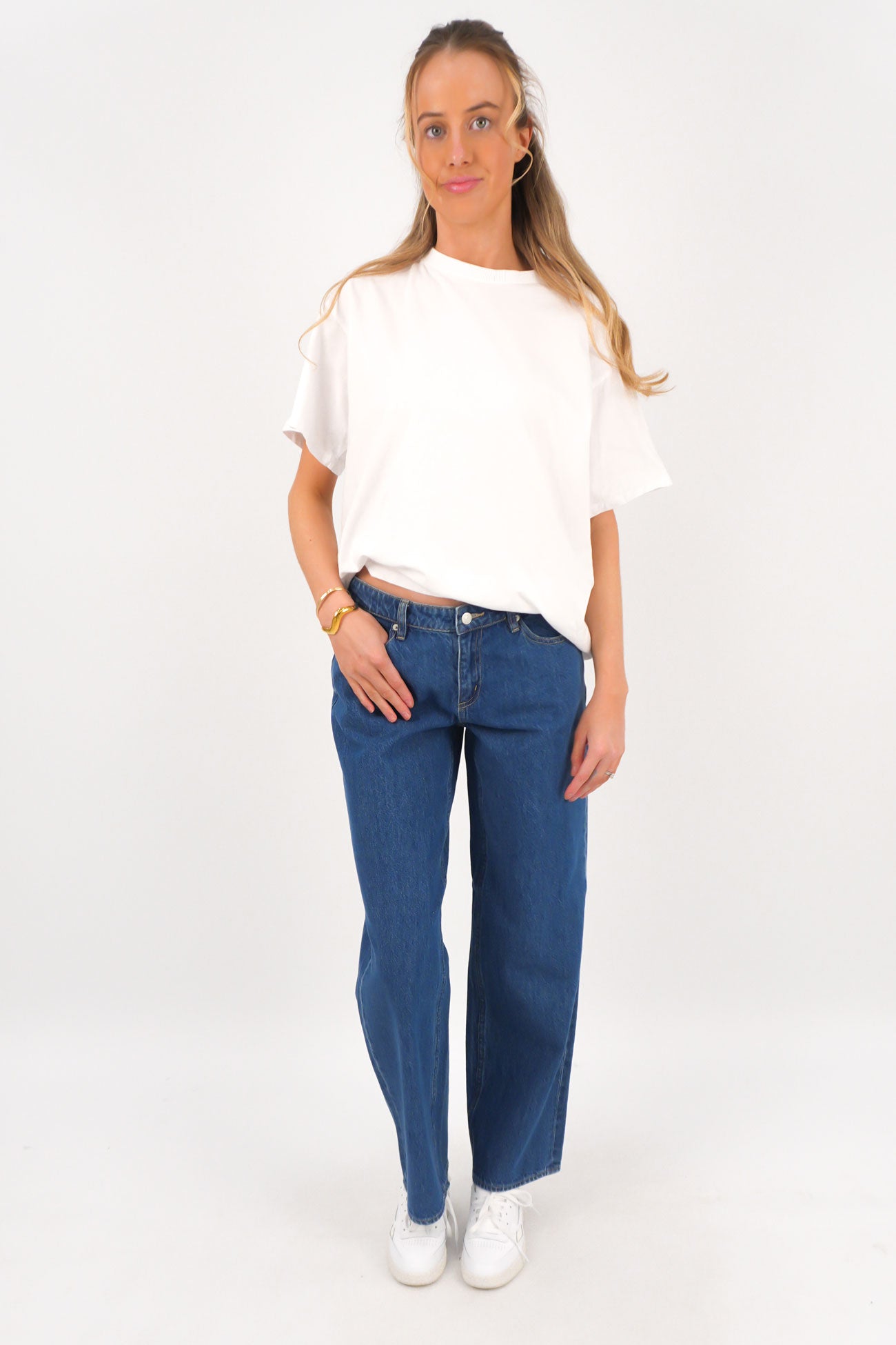 Low Baggy Jean Blue Quarter