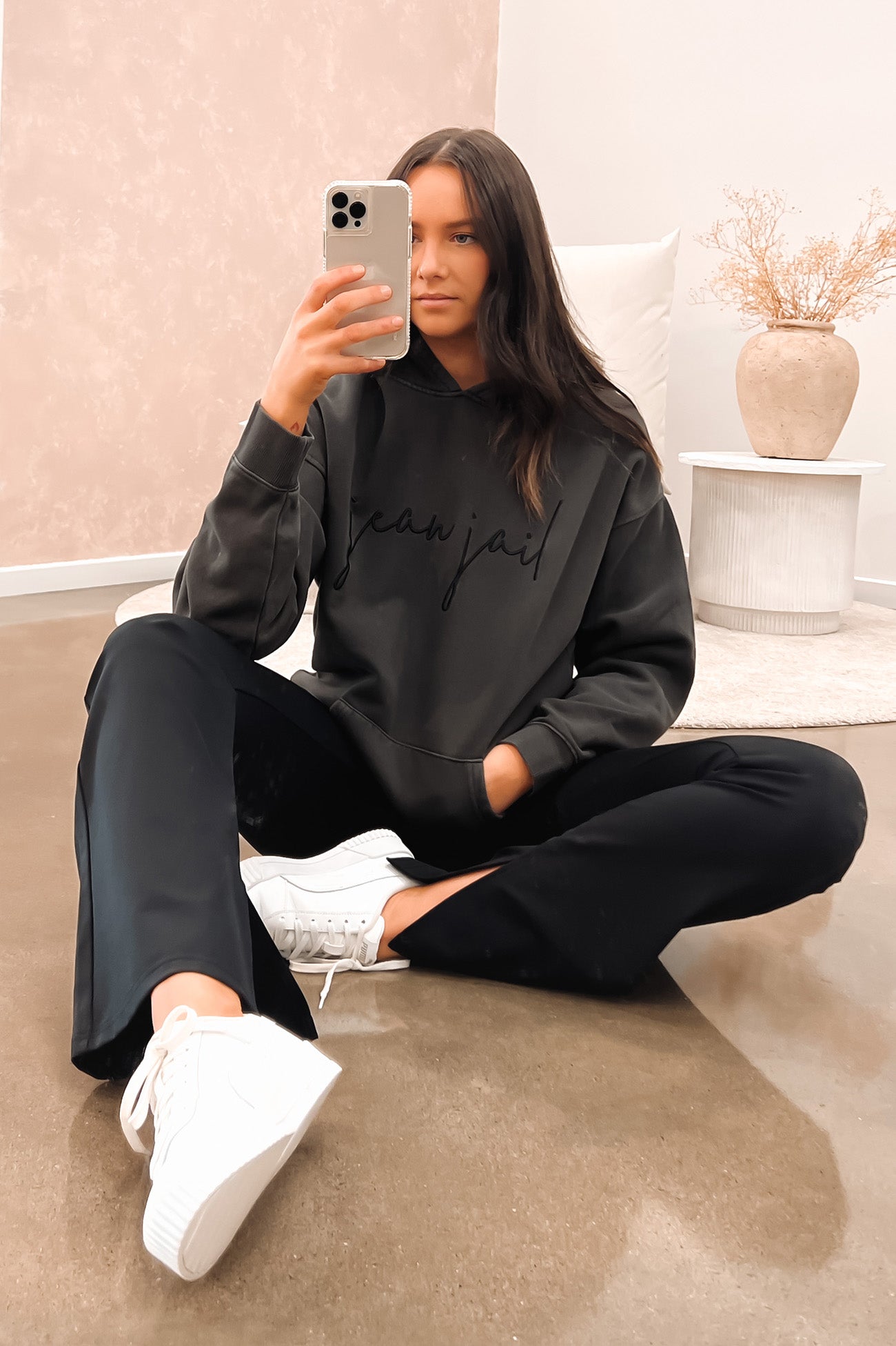 Luxe Lounge Hoody Washed Black