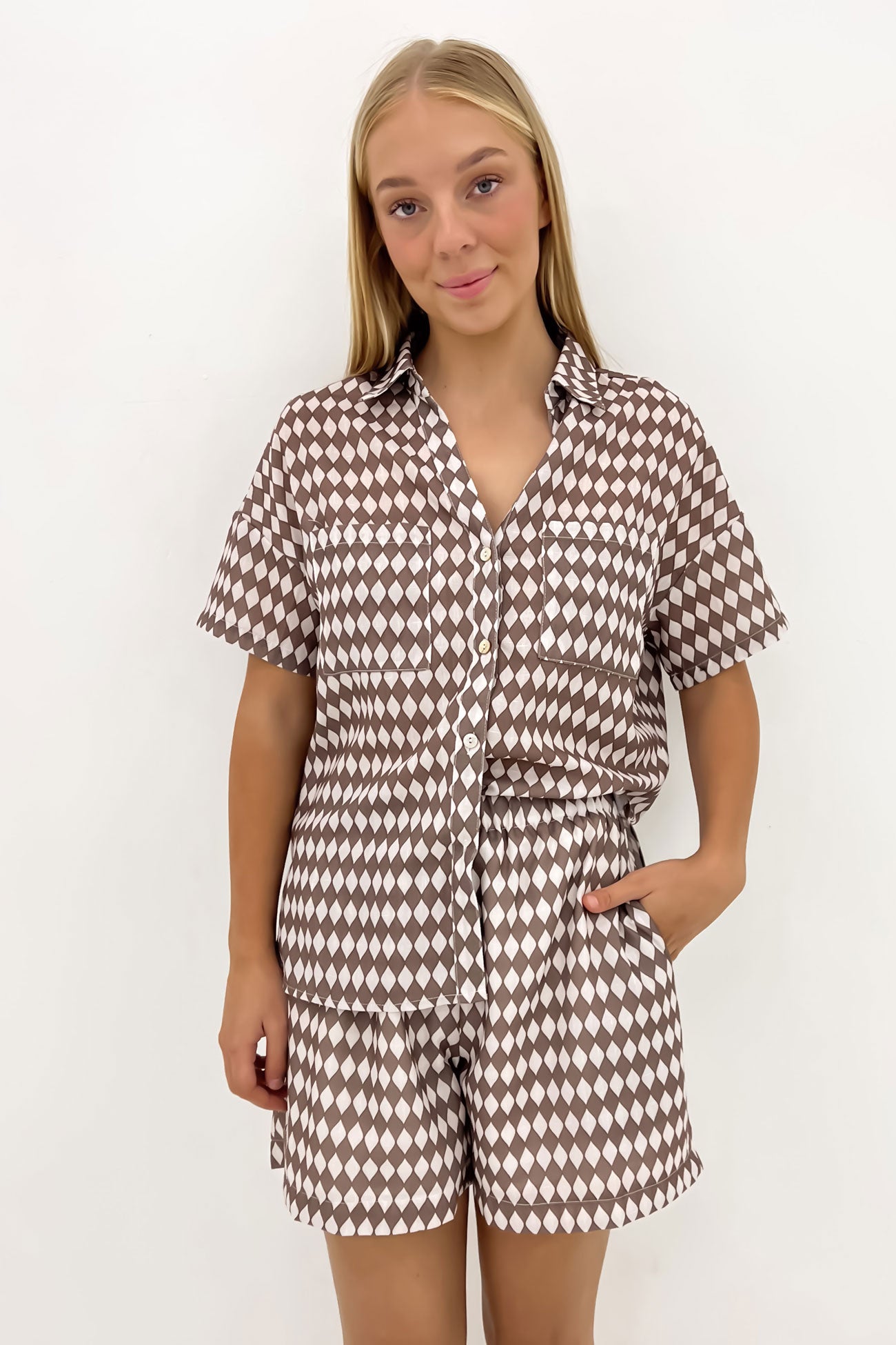 Lyla Set Coffee Diamond