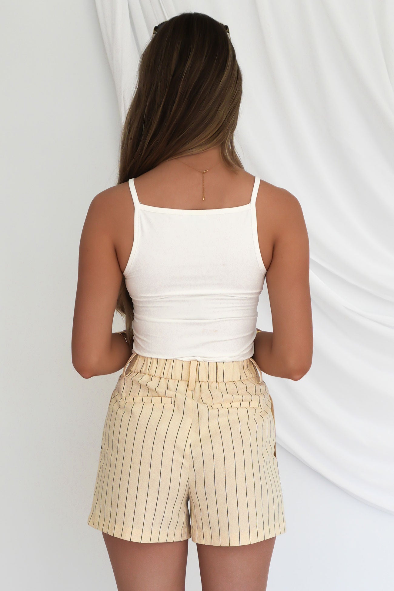 Maddox-Stripe-Short-Beige-bjpg