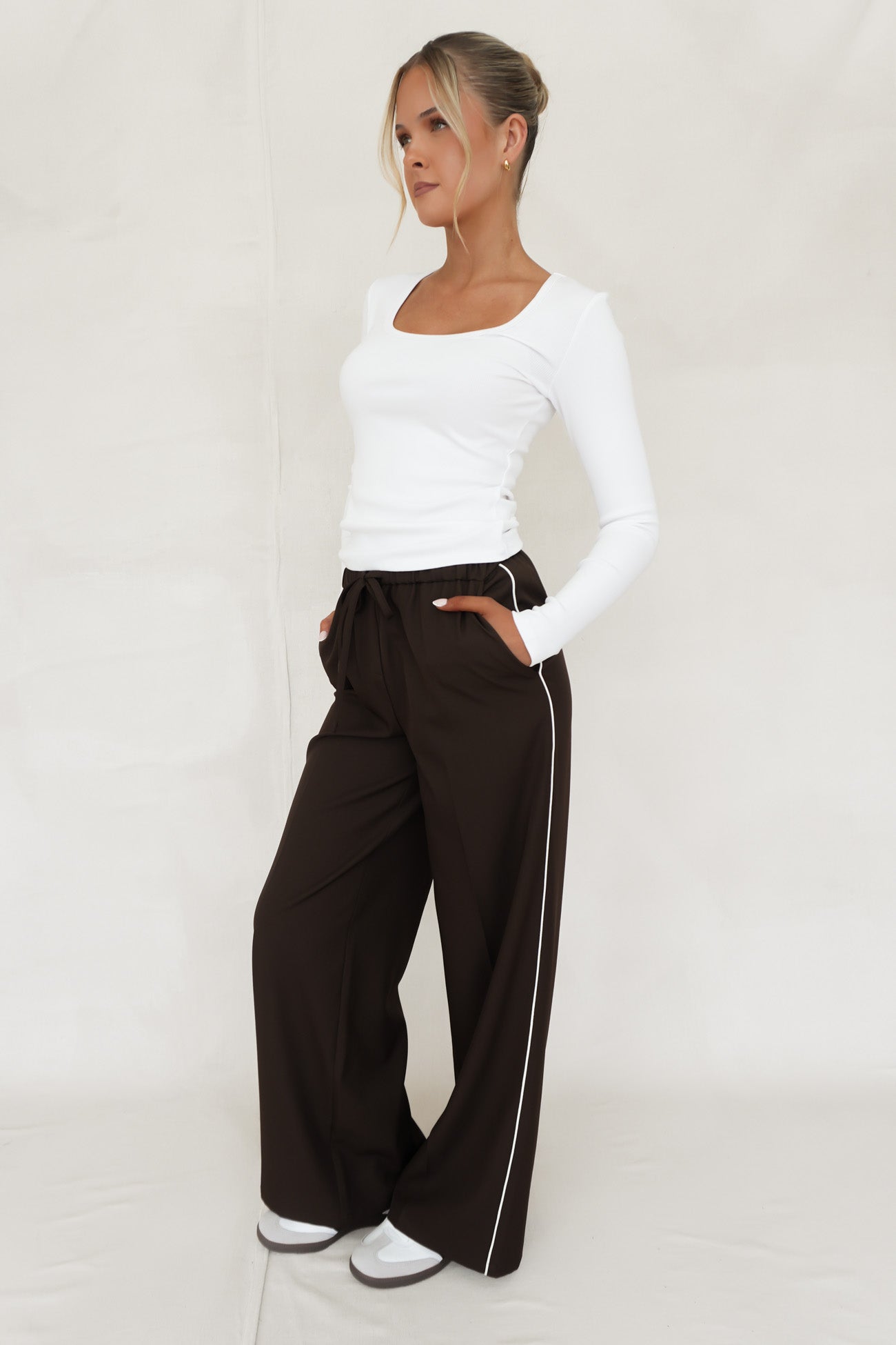 Maddox Piped Pant Chocolate