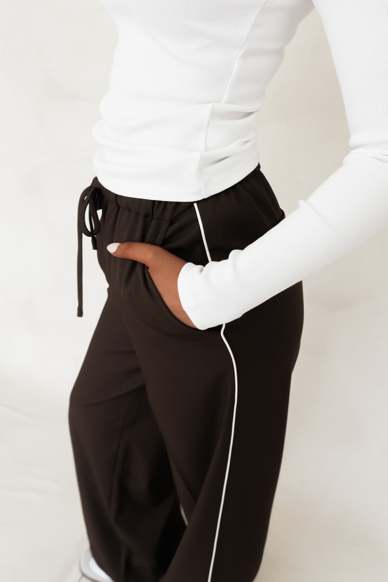 Maddox Piped Pant Chocolate