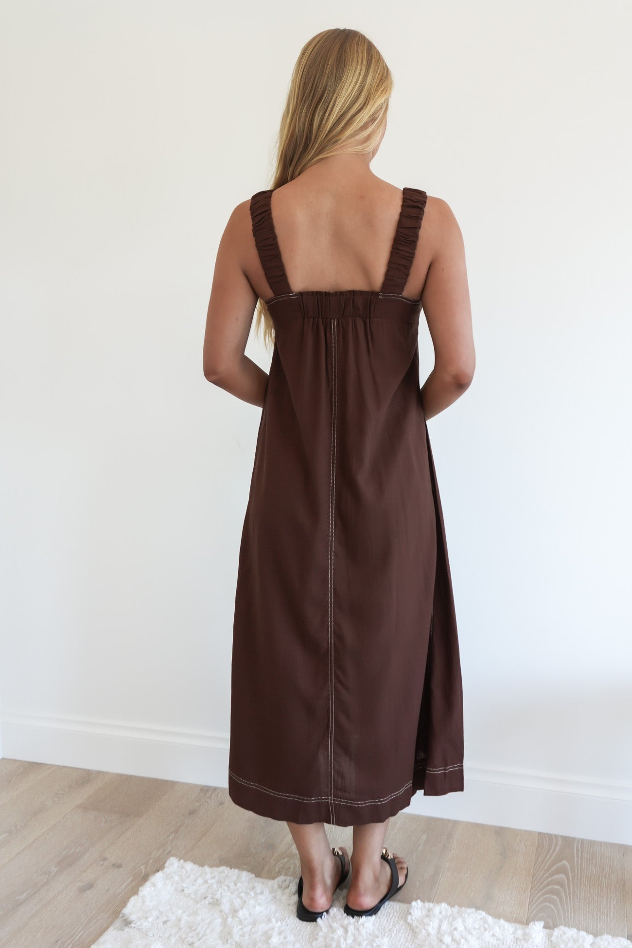 Misaki Midi Dress Chocolate