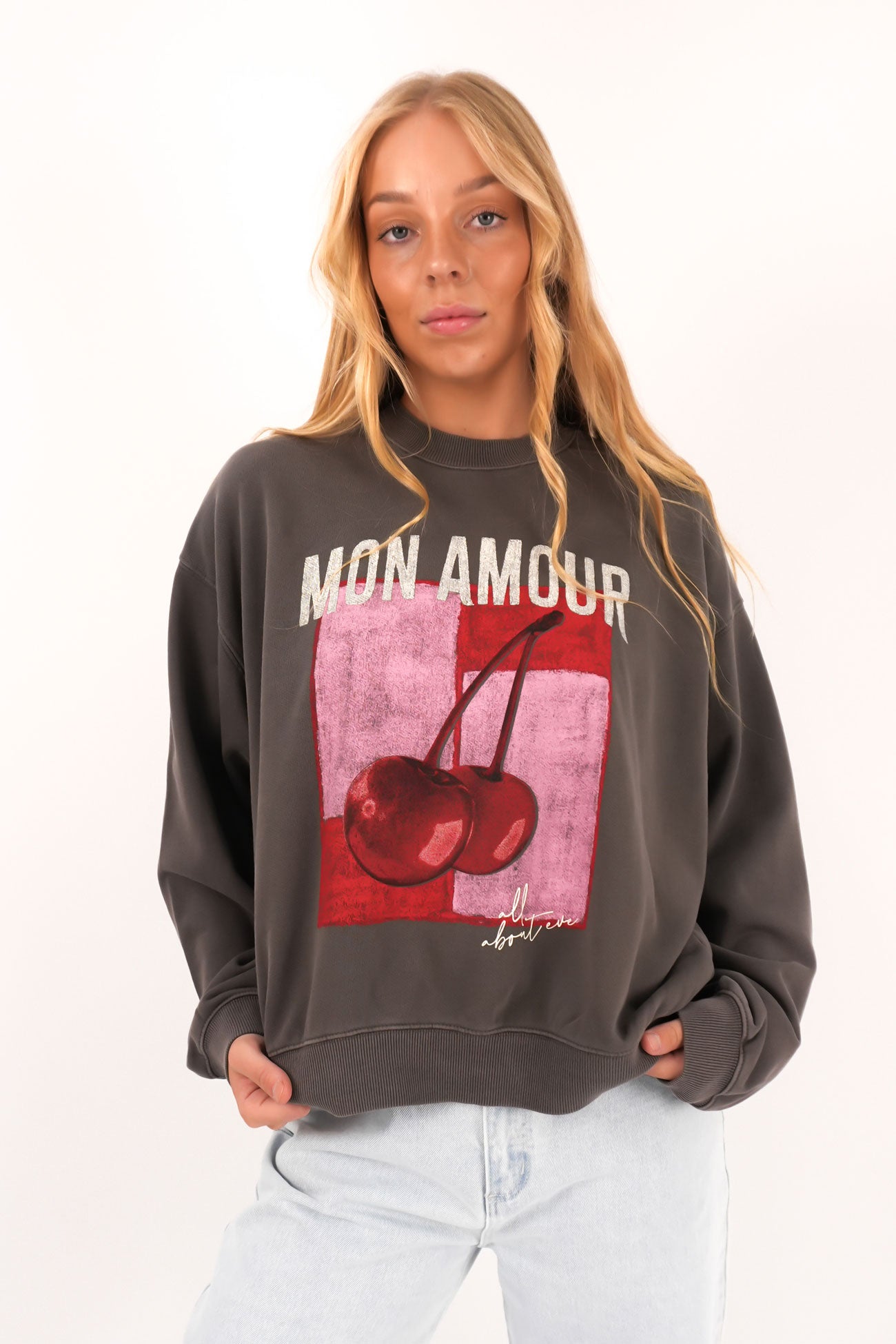 Mon Amour Slouch Crew Charcoal
