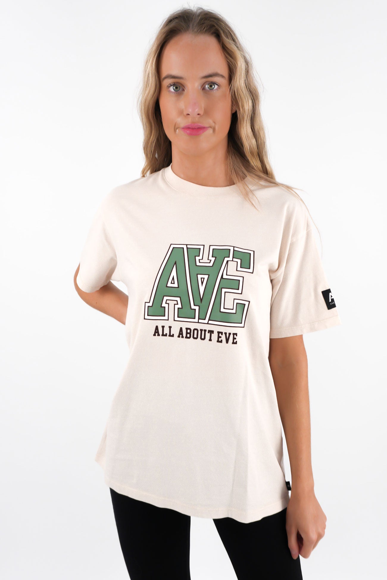 Monogram Relaxed Tee Vanilla