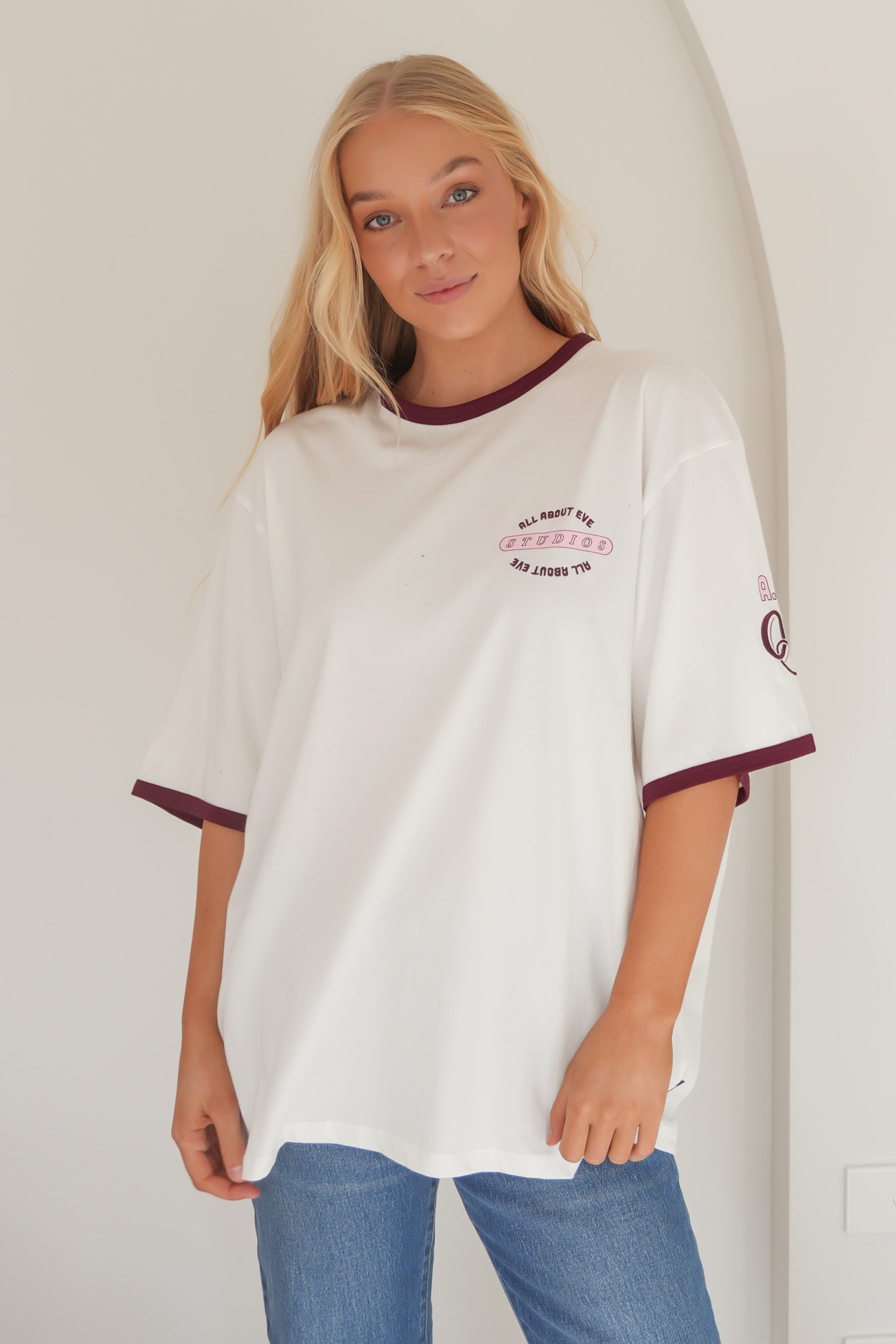 Motion Oversized Tee Vintage White