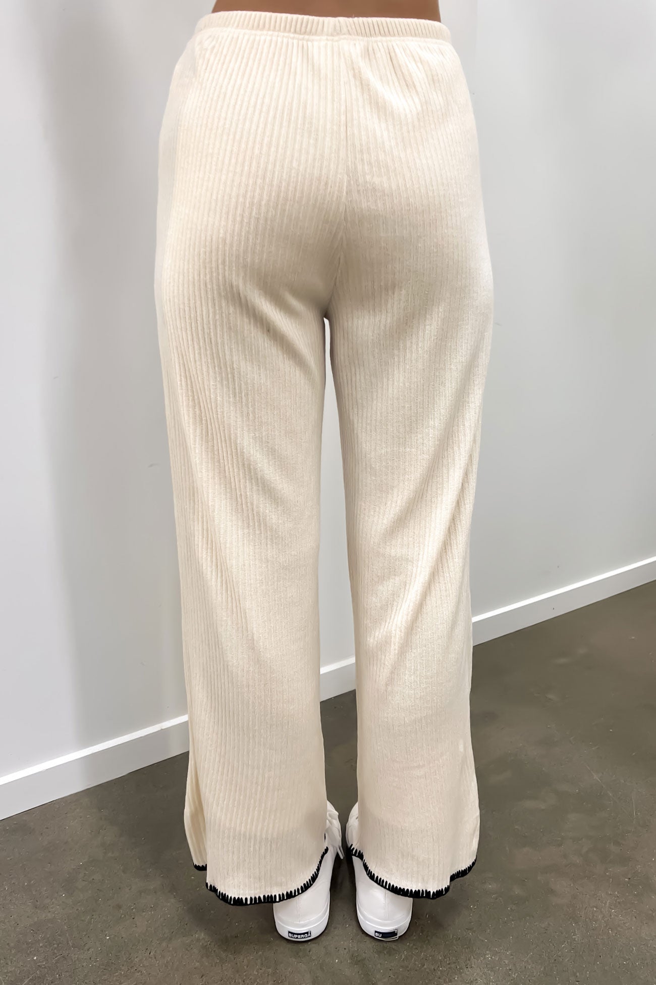 Naomi Ribbed Set Beige