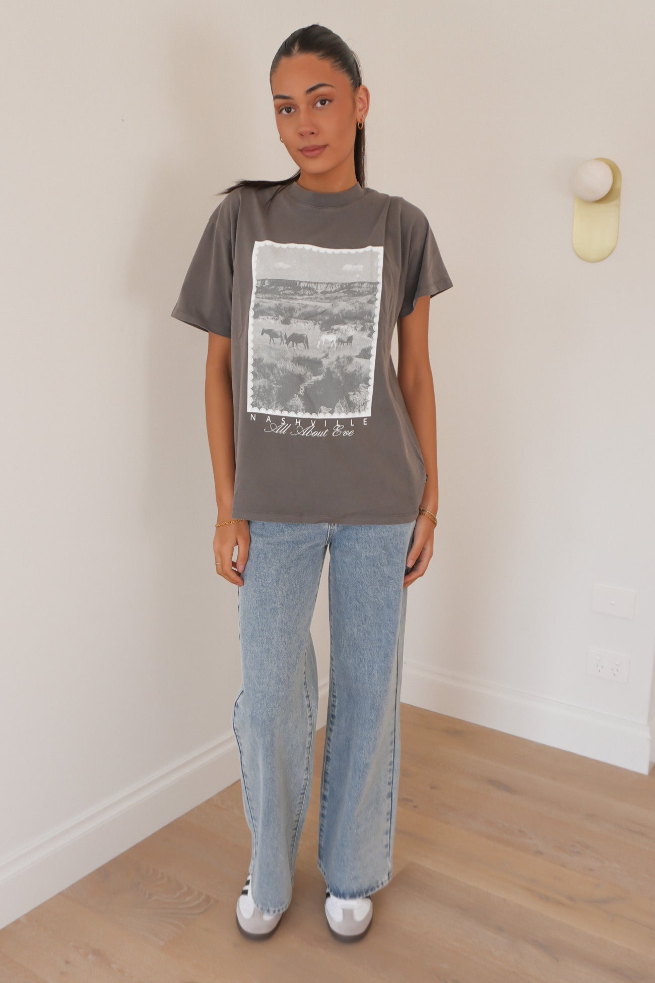 Nashville Relaxed Tee Charcoal