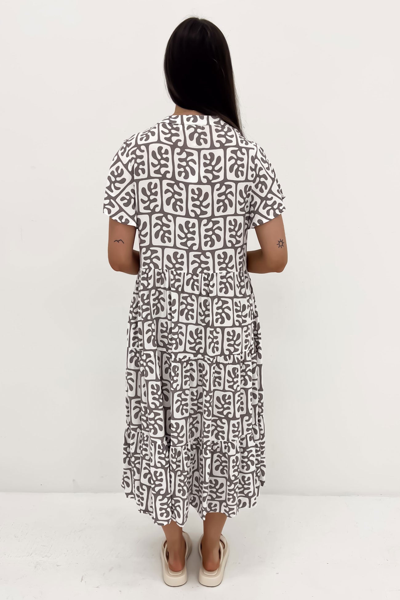 Nathan Midi Dress Grey Geo Coral