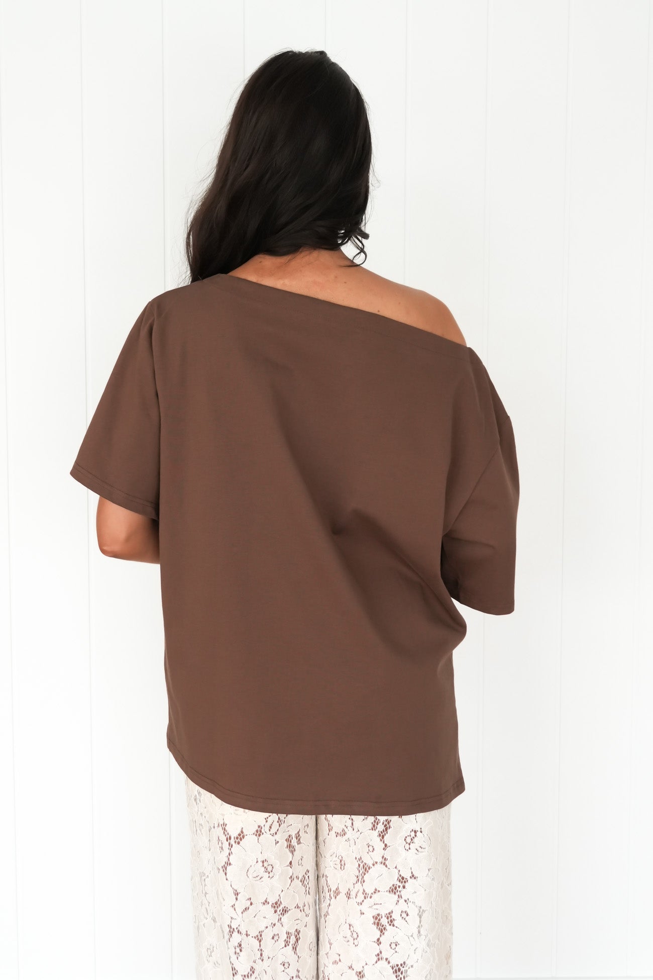 Neave Tee Chocolate