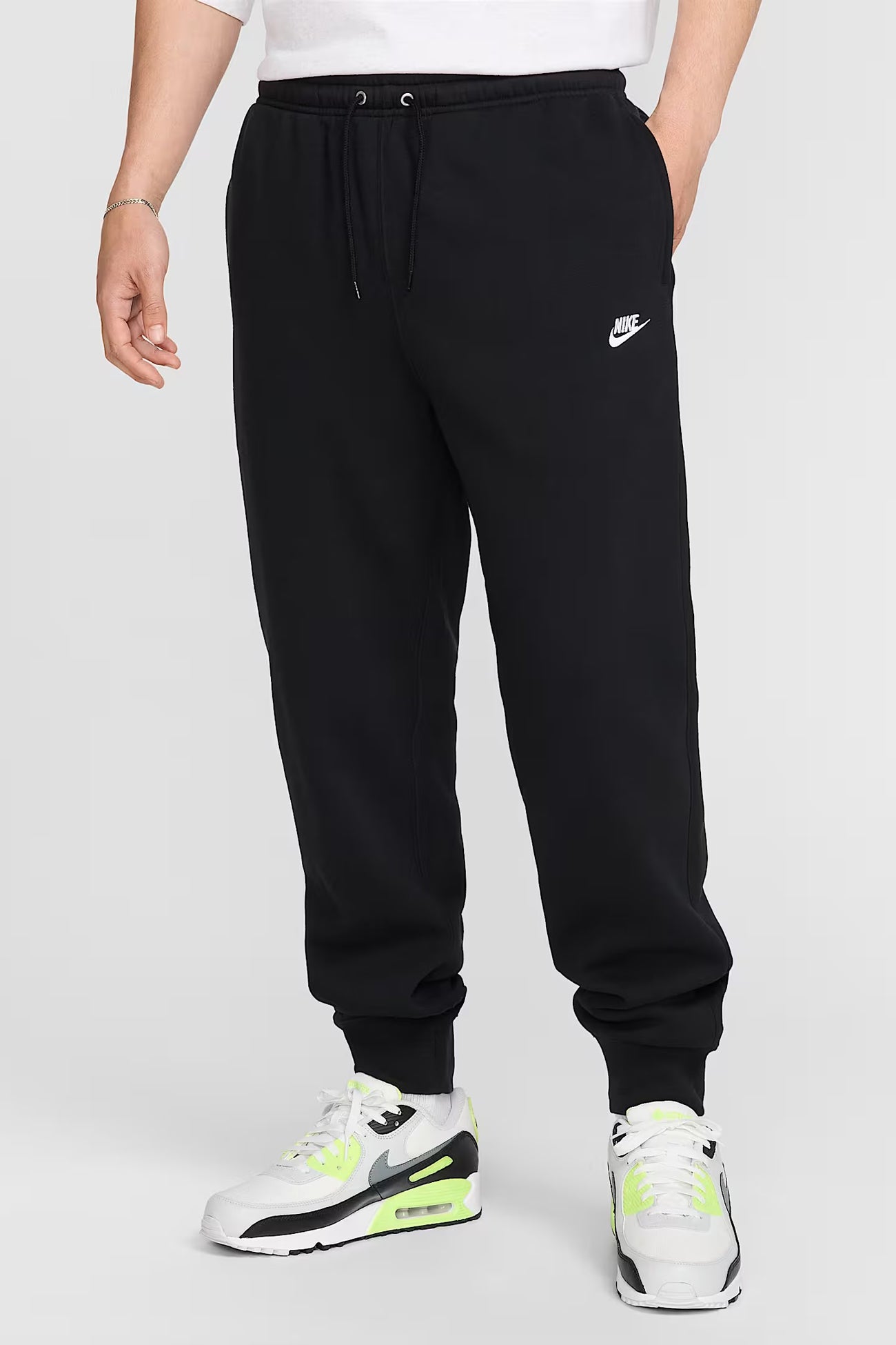 Nike-Club-BB-Jogger-Black-White-fjpg