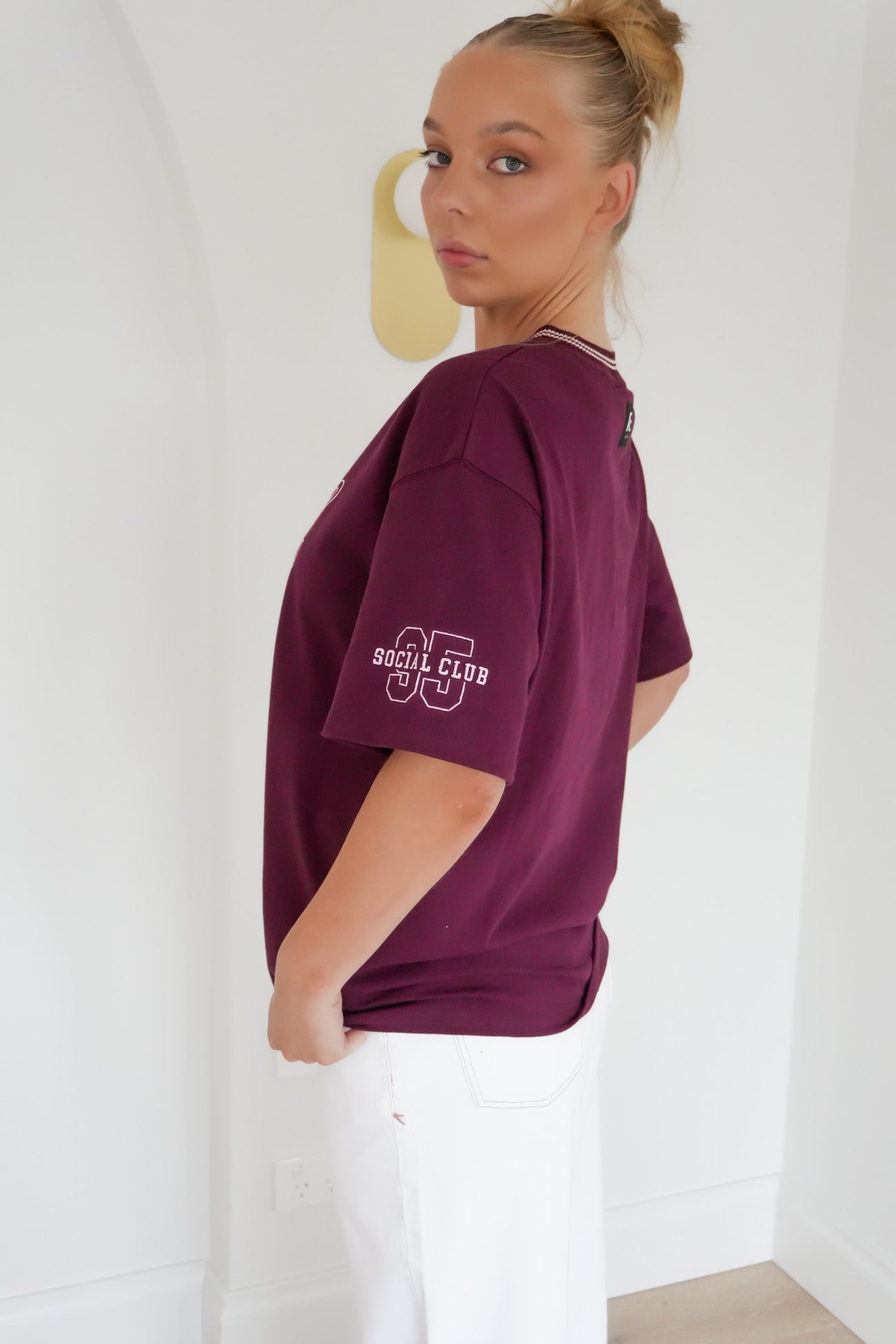 Ninety Five V-Neck Tee Wine