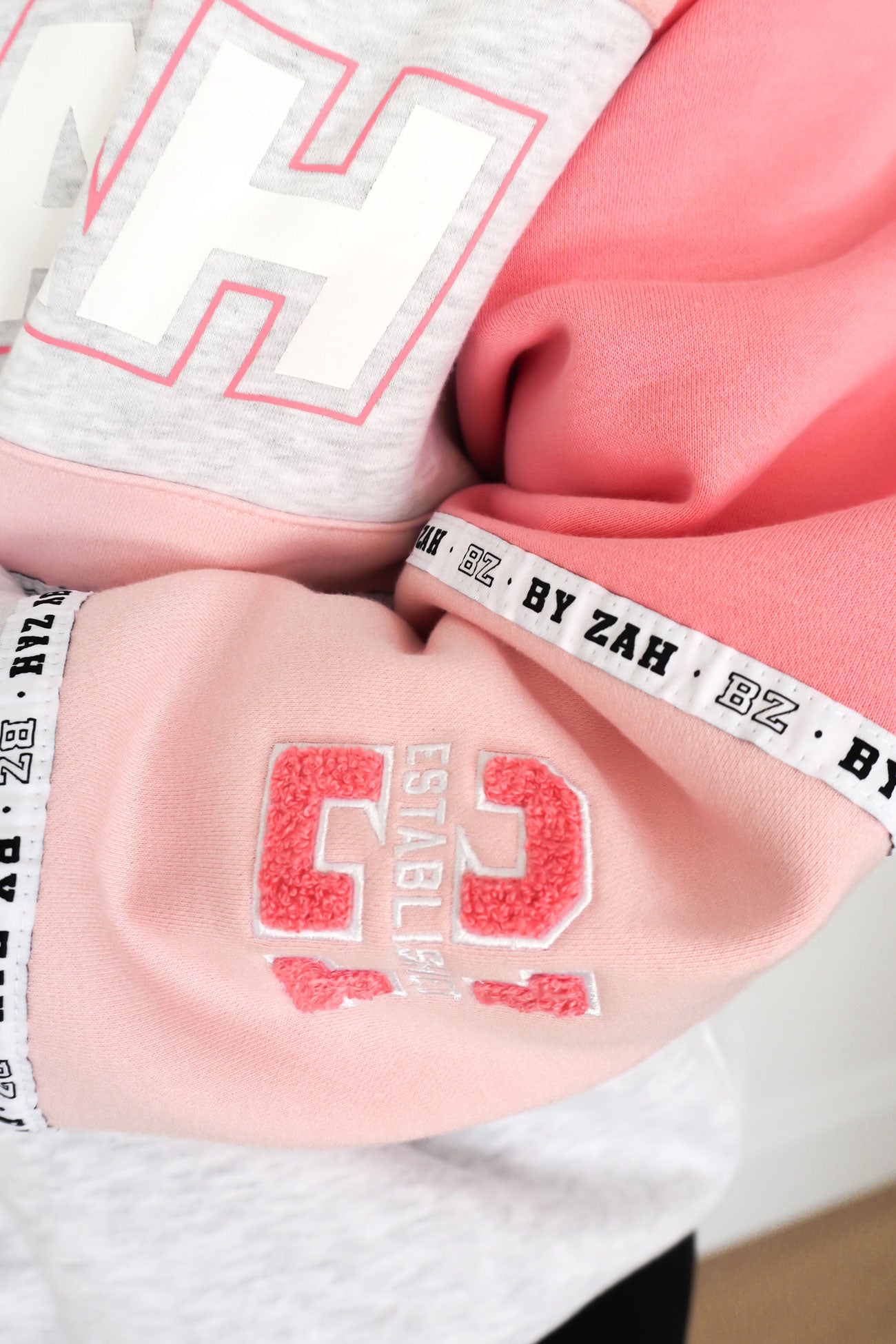 Paxton Panel Crew Pink