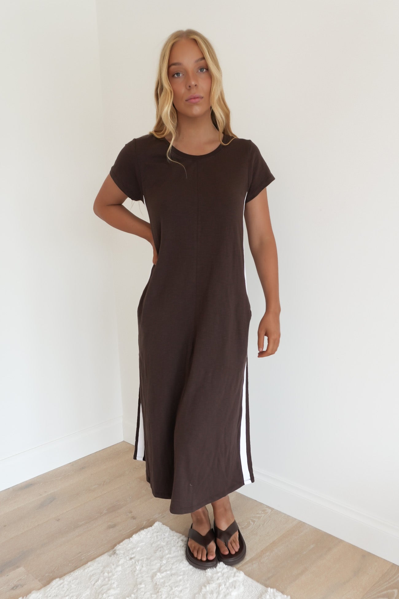 Recovery Dress Chocolate