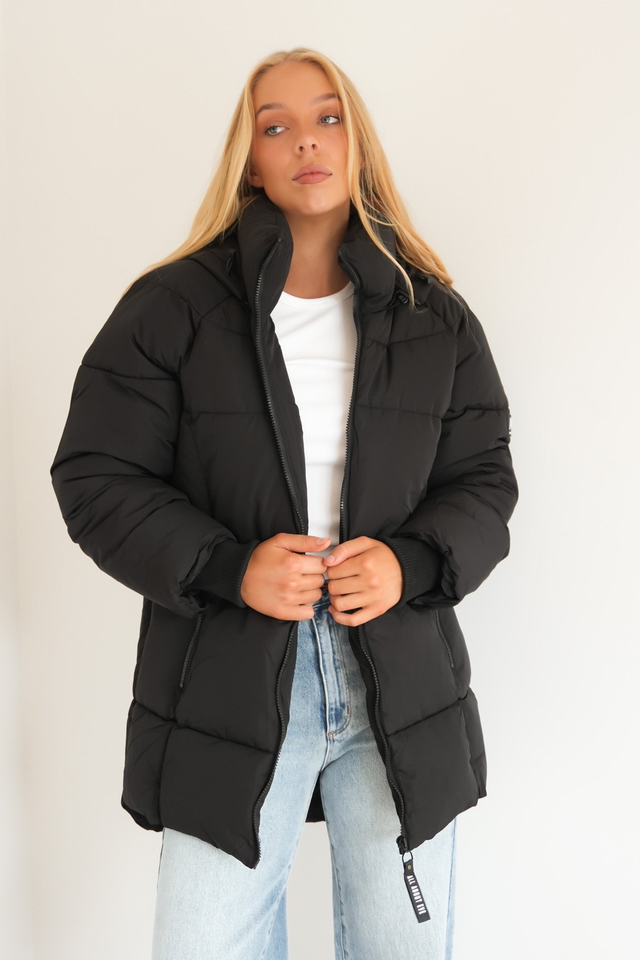 Remi Luxe Midi Puffer Black