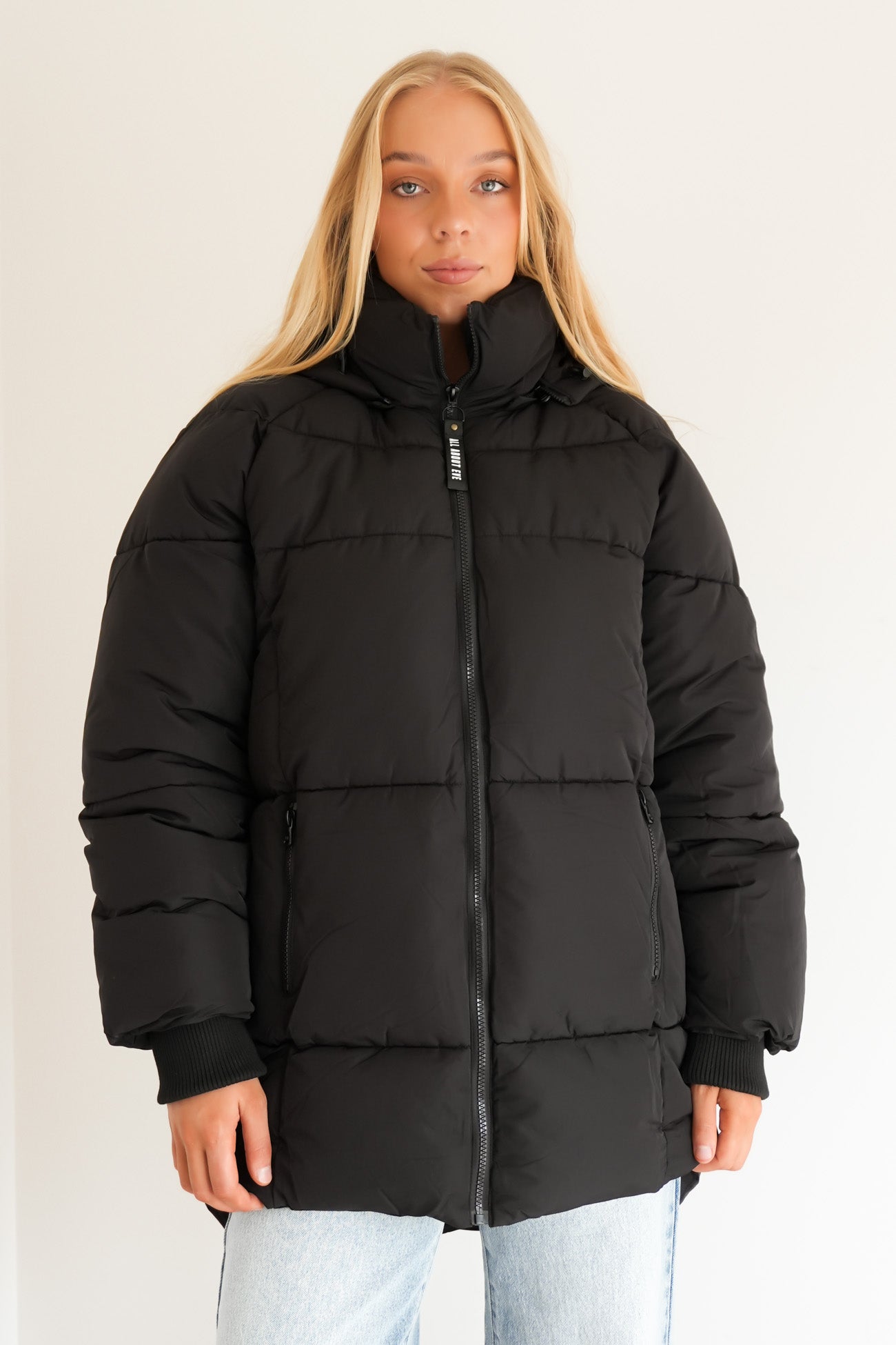 Remi Luxe Midi Puffer Black