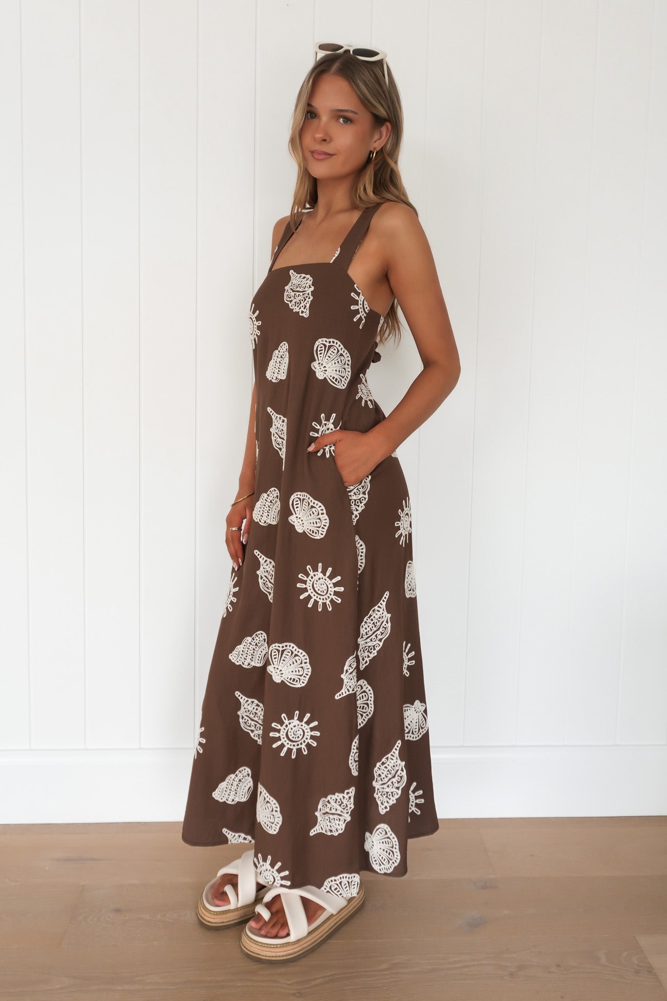 Remmi Maxi Dress Coffee Seaside Stitch
