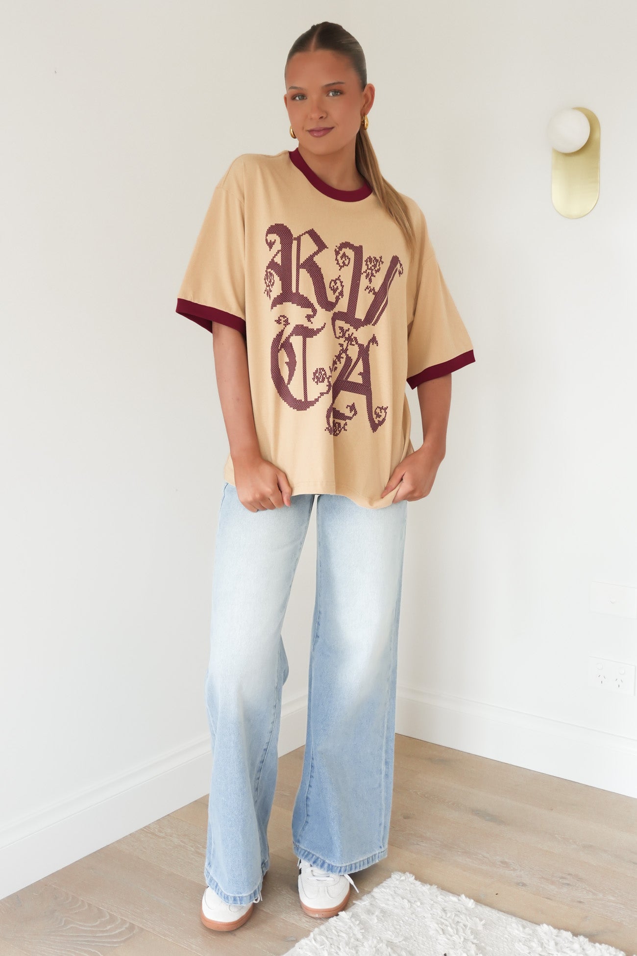 Round Up Toni Tee Light Tan