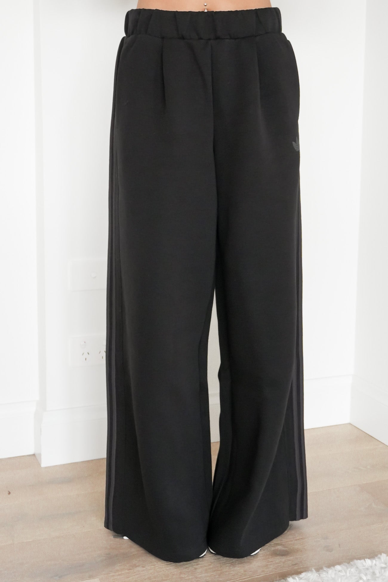 SST 2.0 Long Track Pants Black