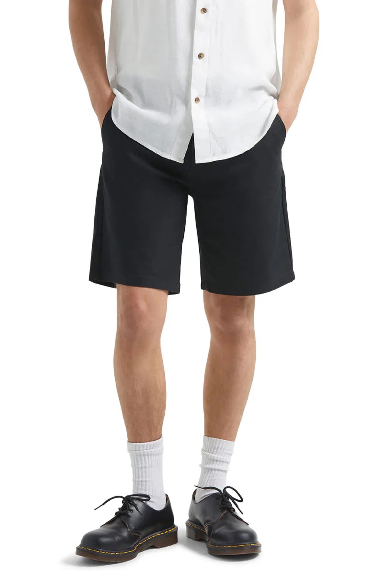 Santo Chino Short Black