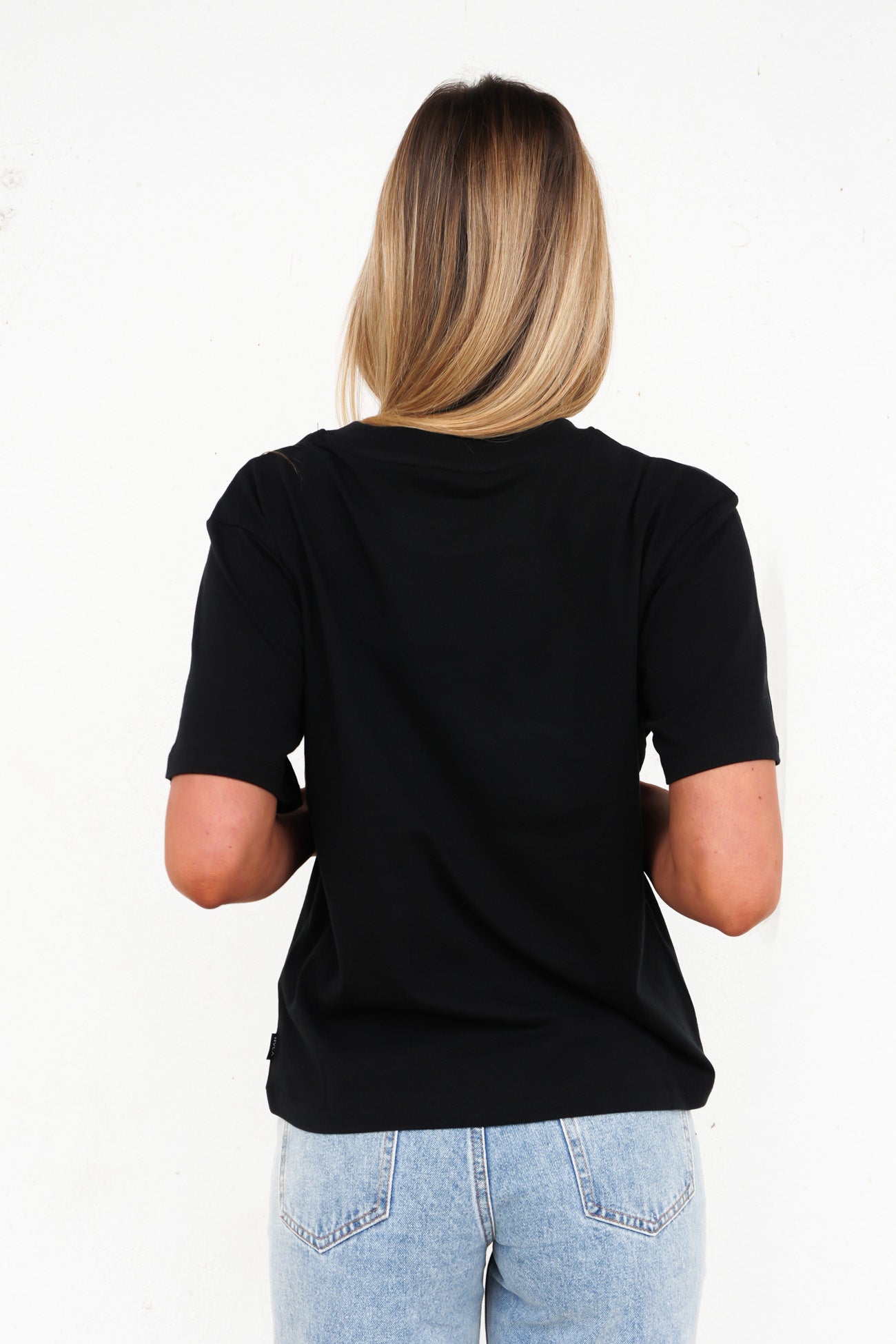 Selects Easy Tee RVCA Black