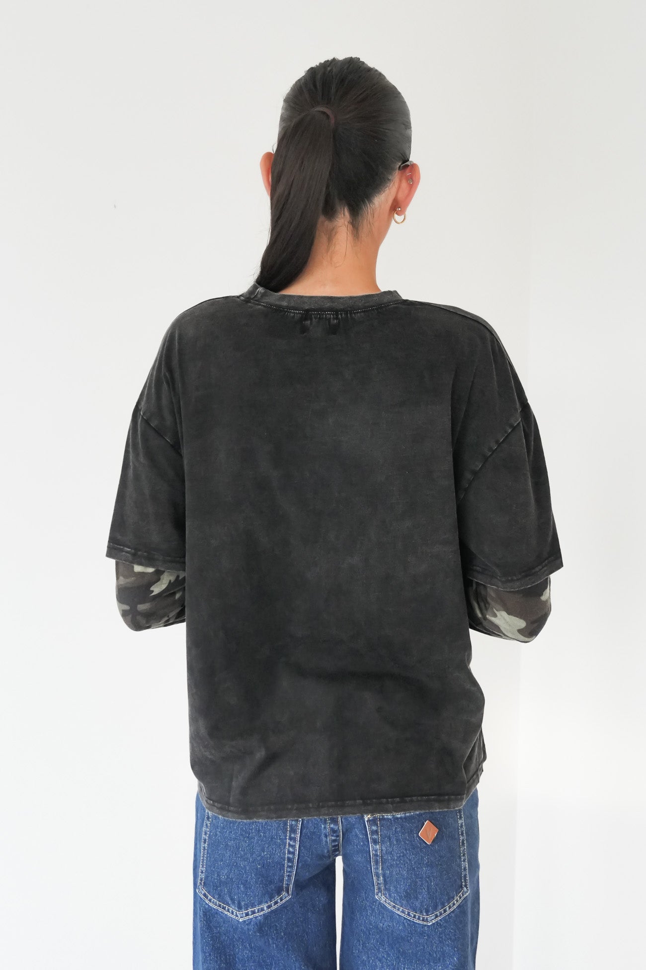 Shakira Long Sleeve Tee Black Acid Camo