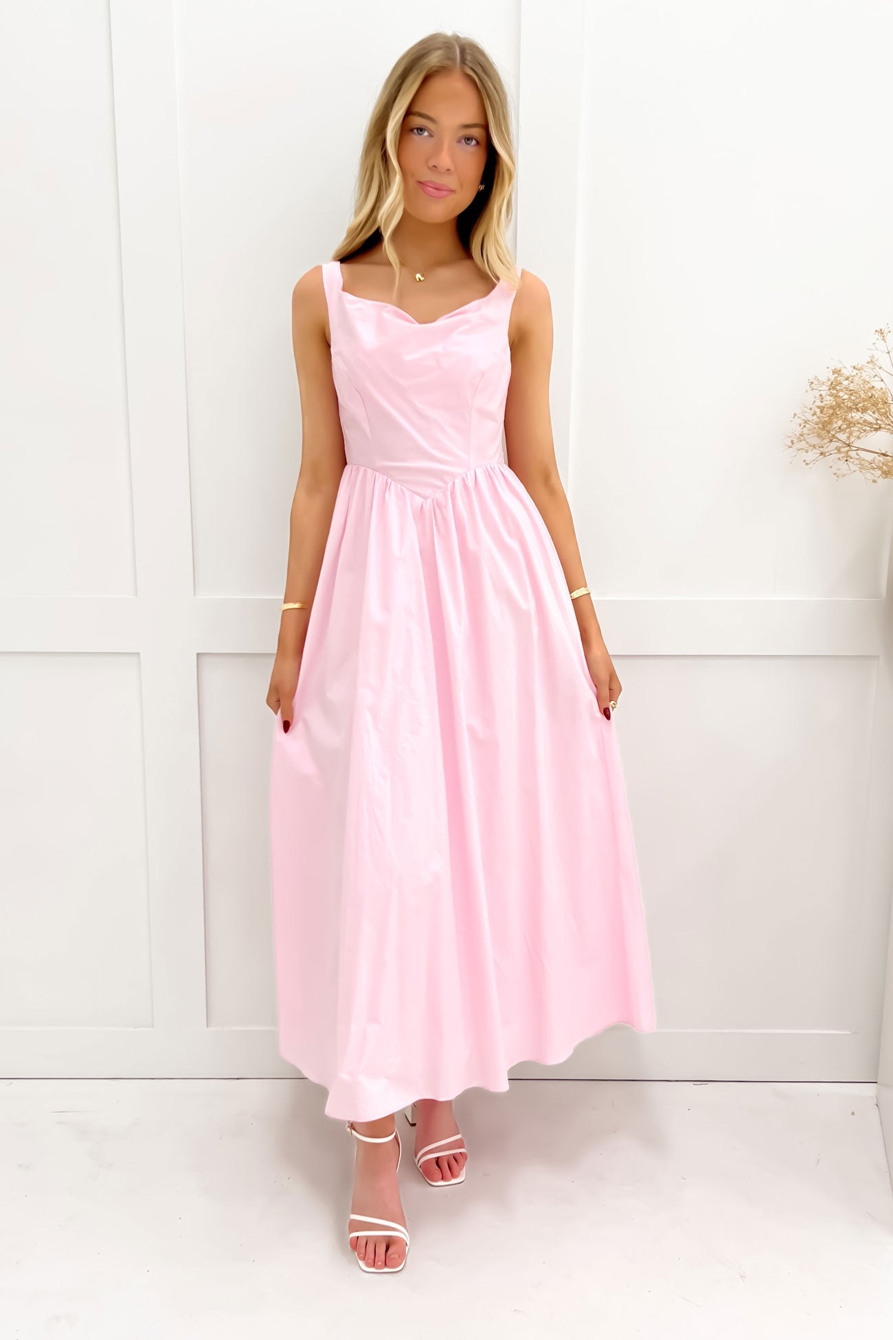 Namira Midi Dress