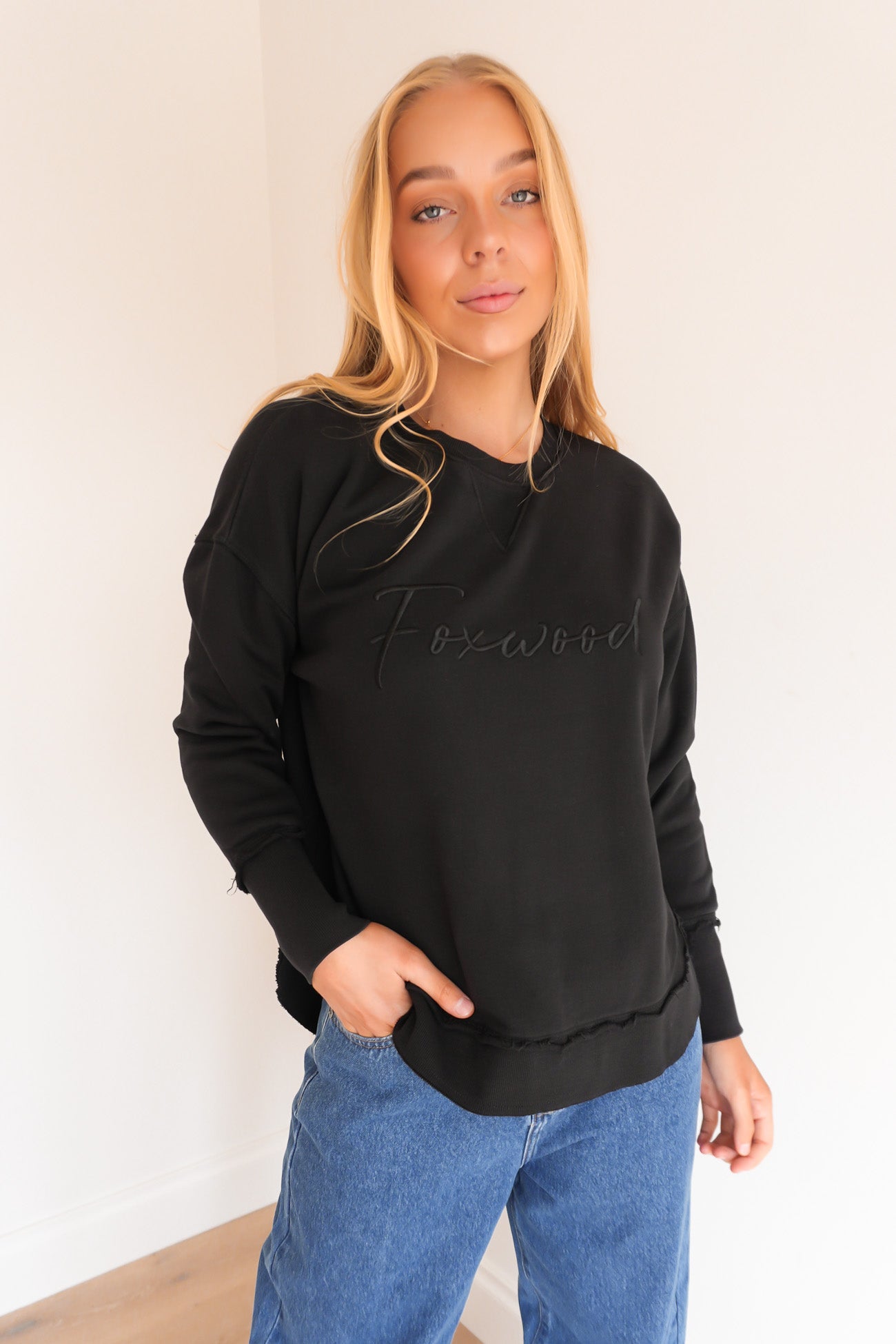 Signature Crew Washed Black