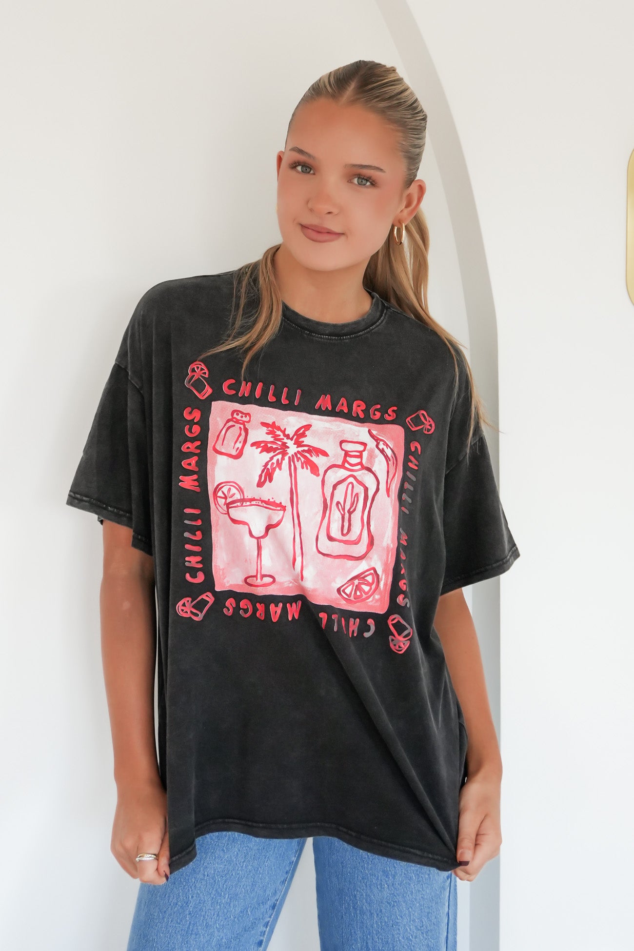 Sindy Tee Black