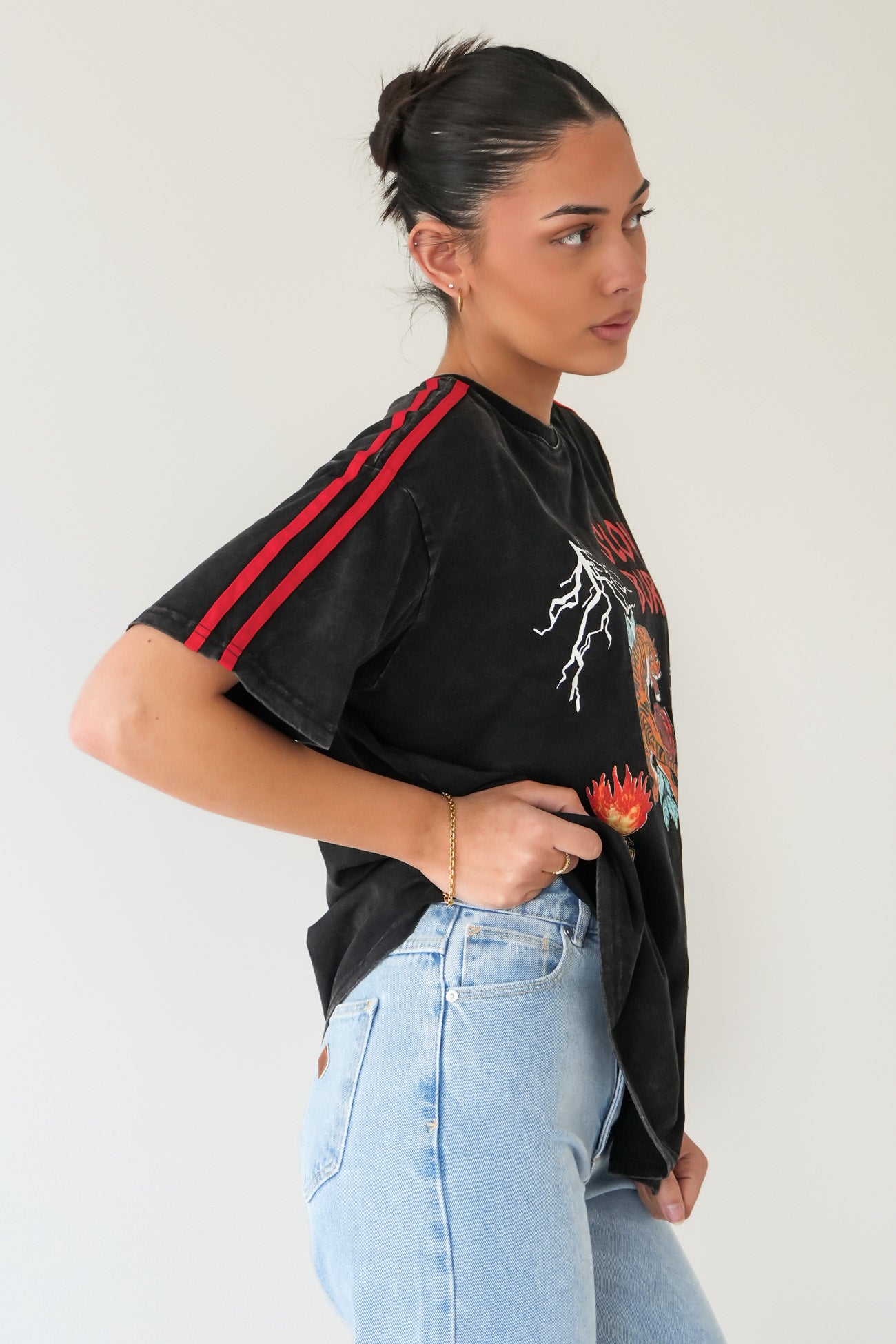 Slow Burn Tee Black