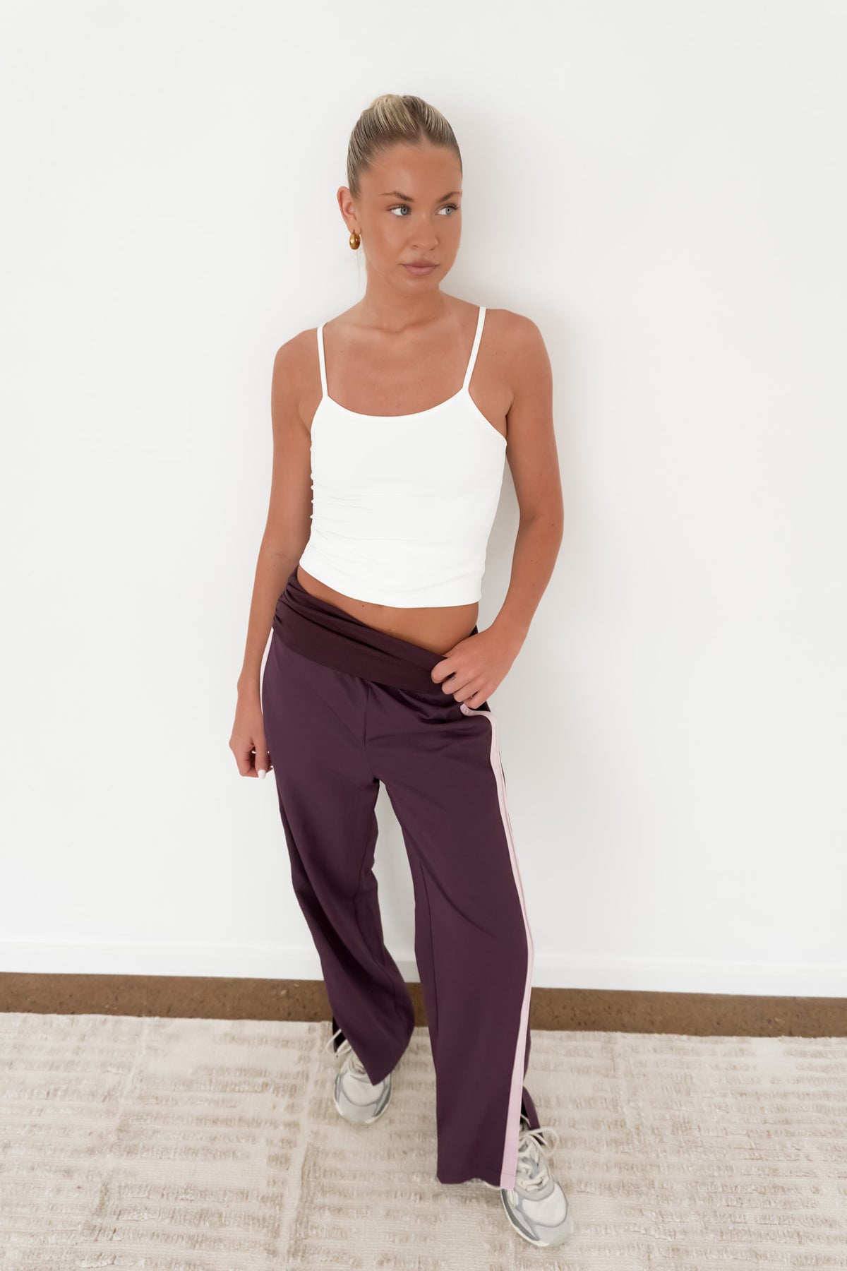 Solana Trackpant Plum