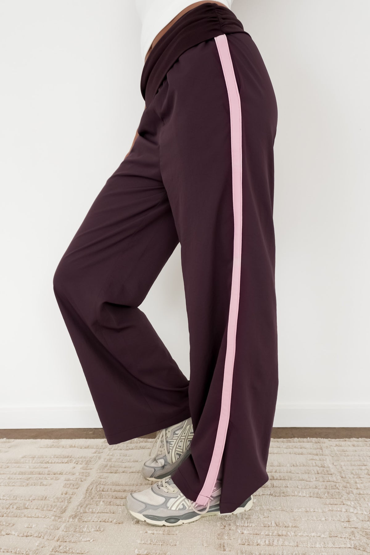 Solana Trackpant Plum