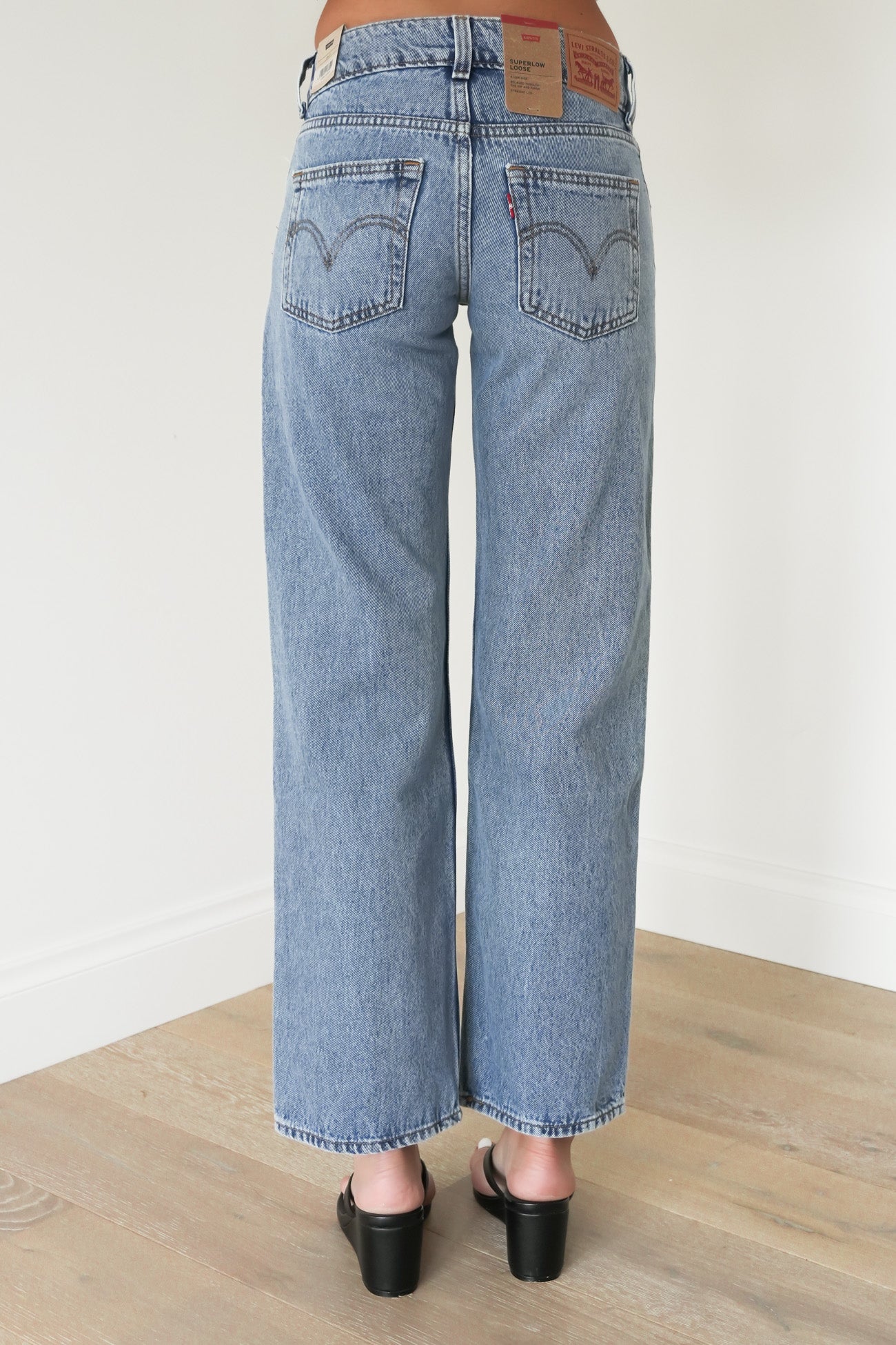 Superlow Loose Jean Twisted Vibe