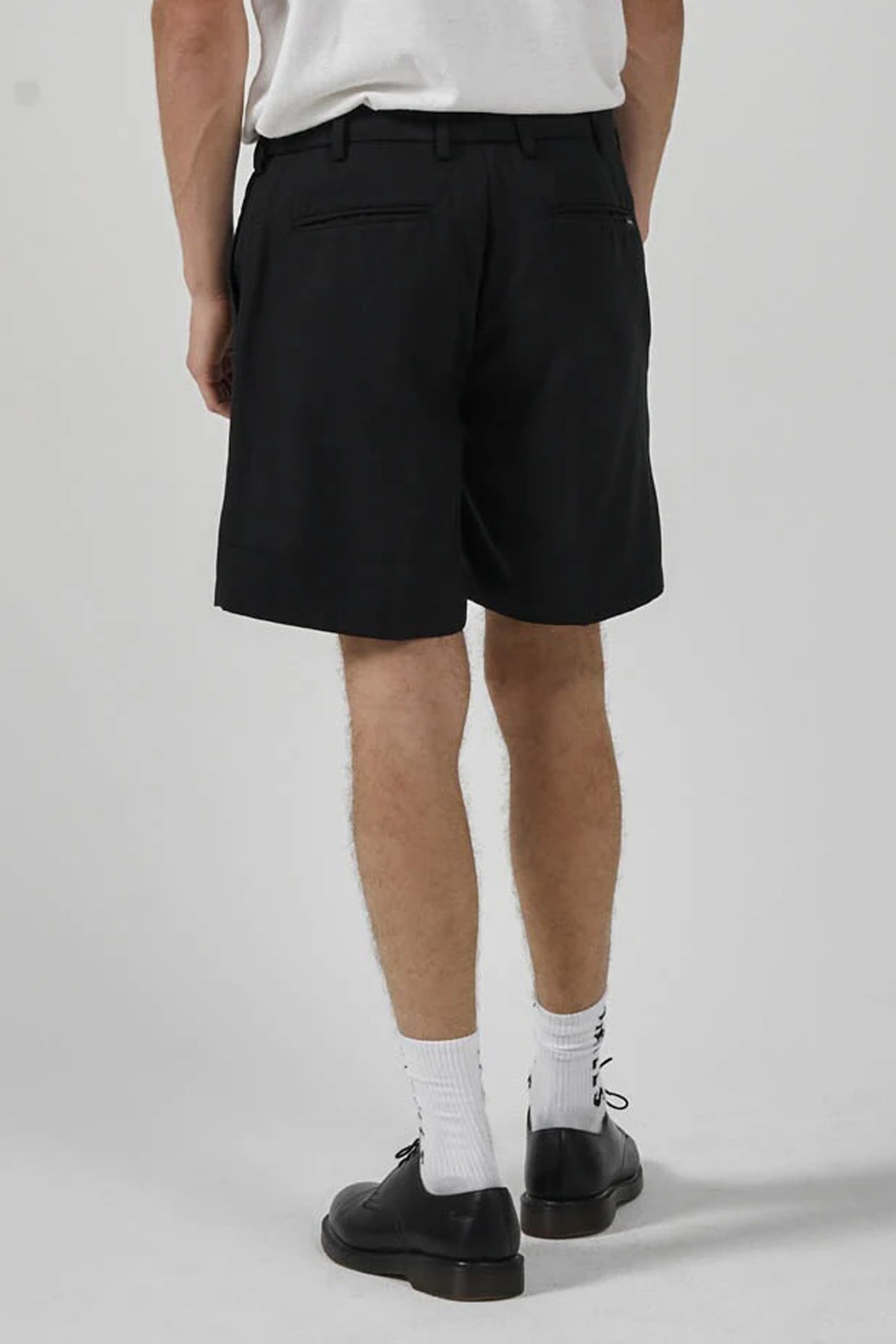 Pub Short Black