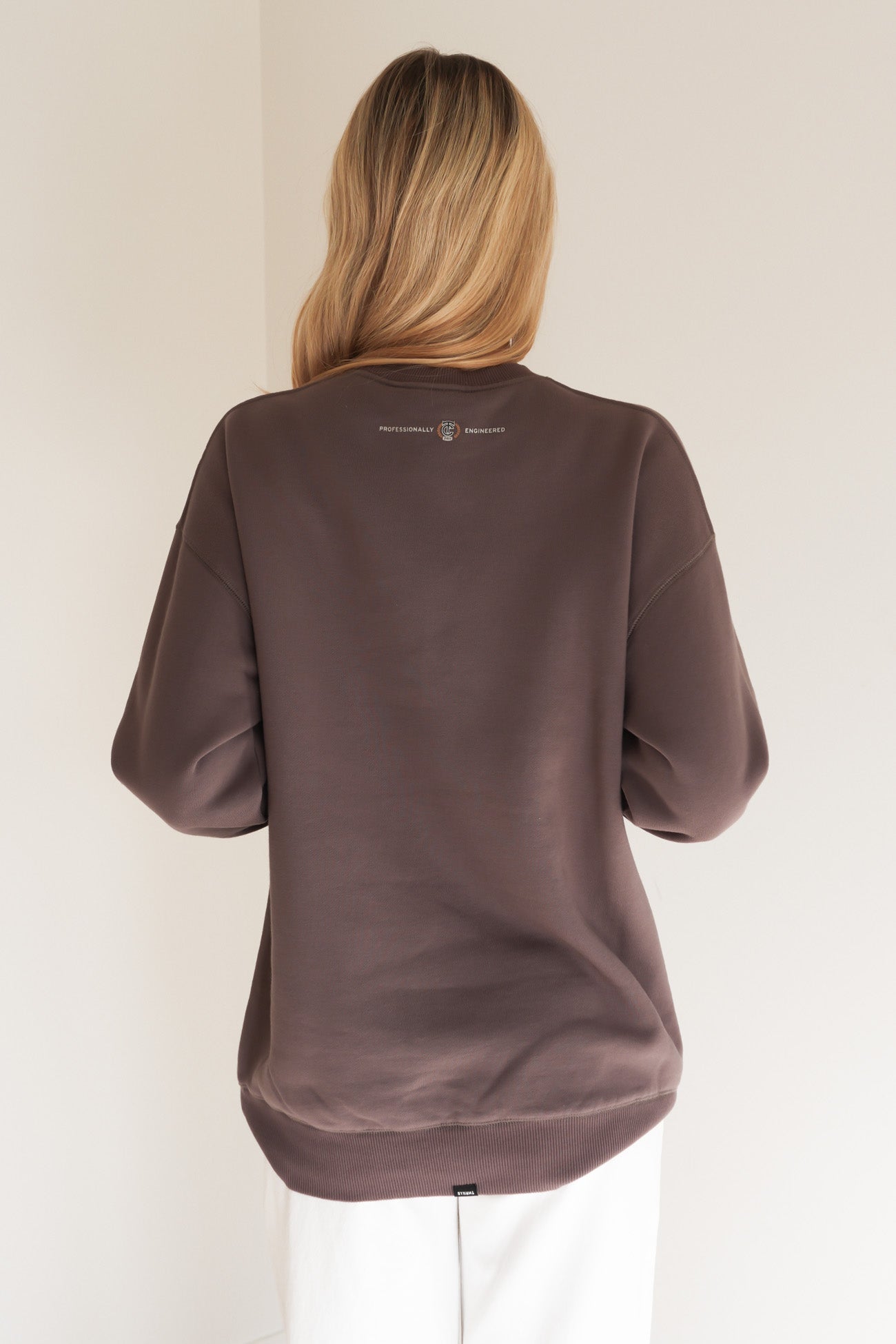 Take It Easy Slouch Crew Clay Smoke