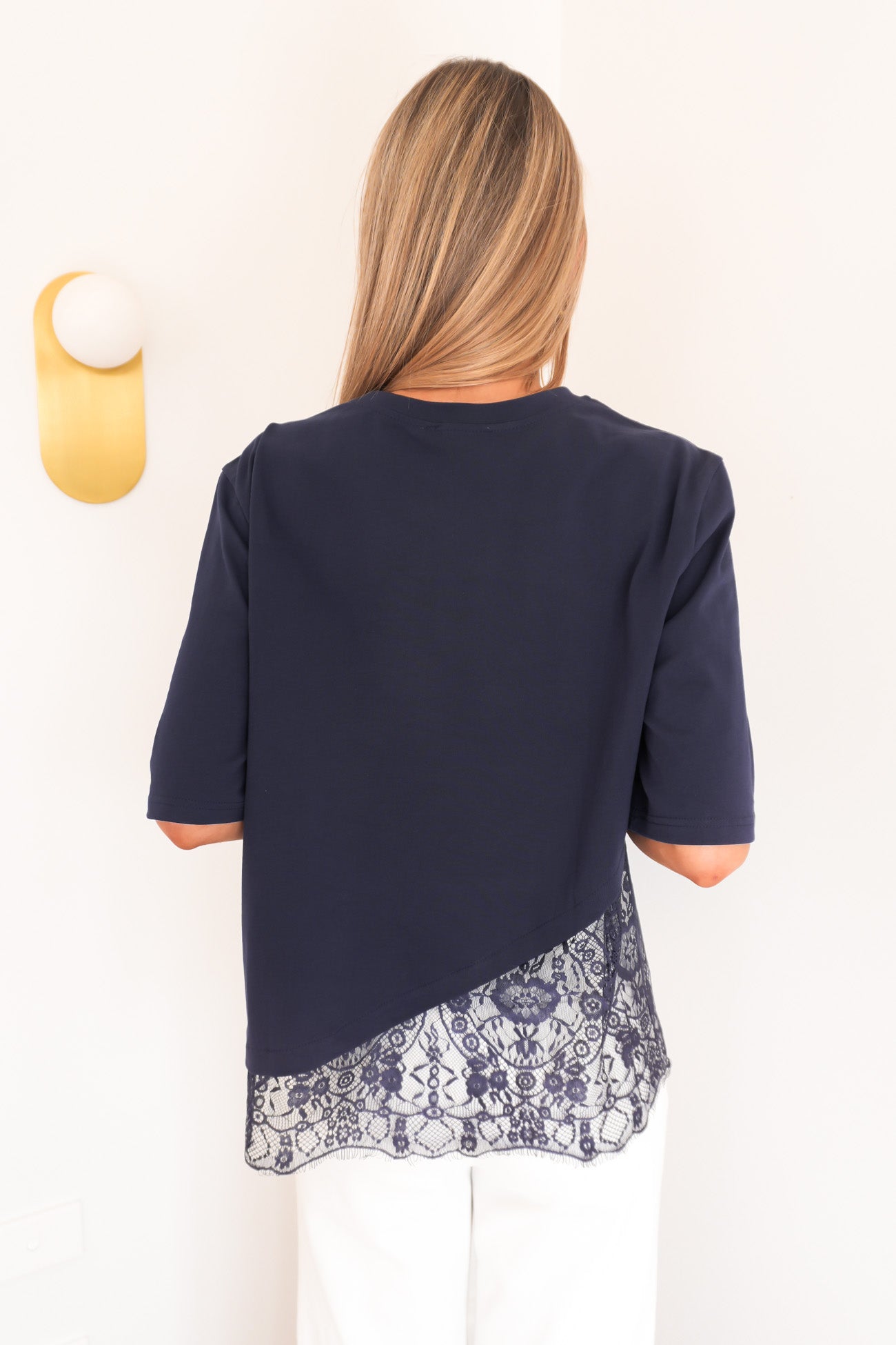 Tommi Lace Tee Navy