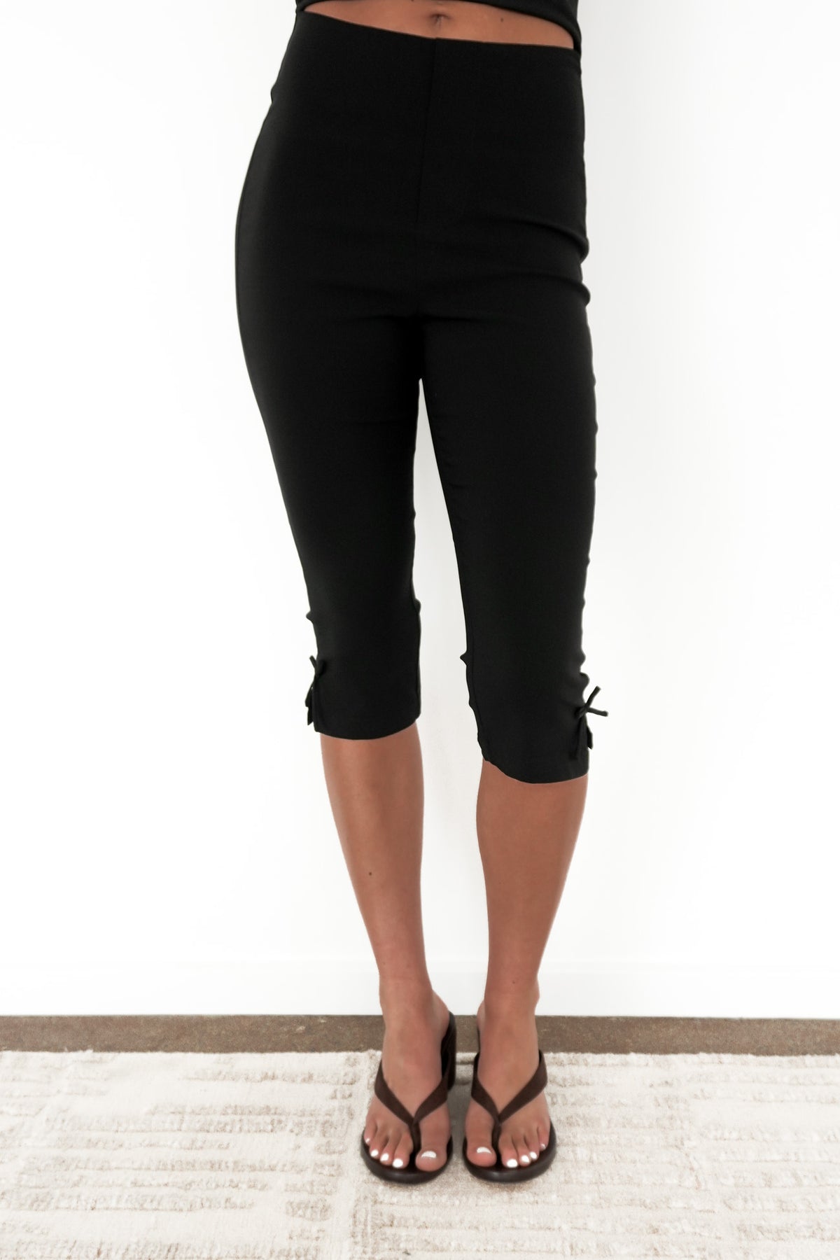 True Capri Pant Black