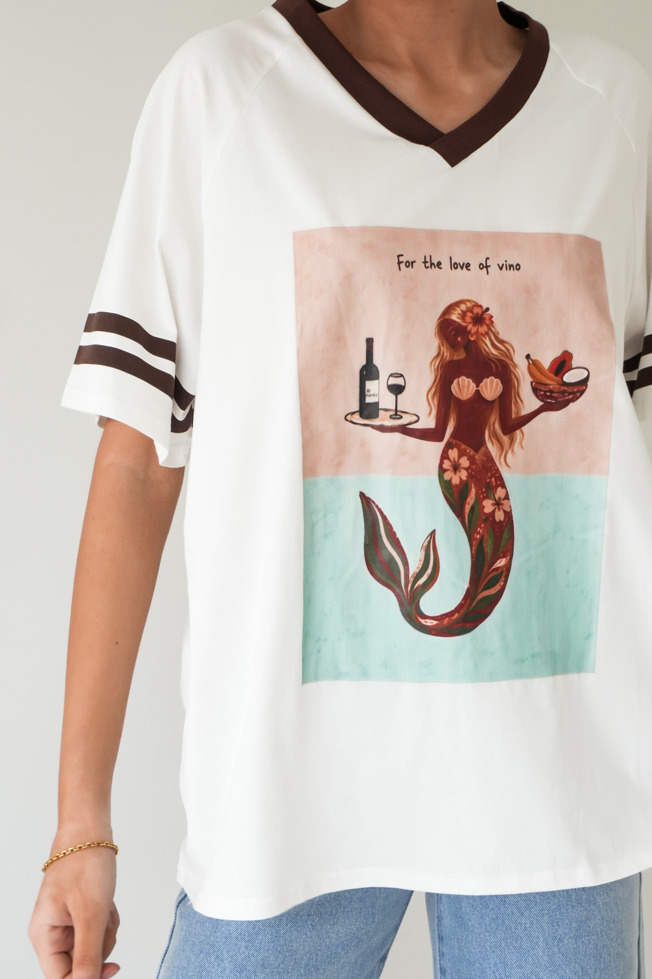 Vino Tee White