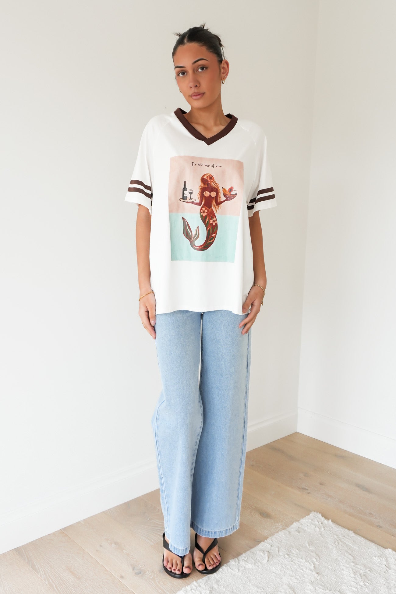 Vino Tee White