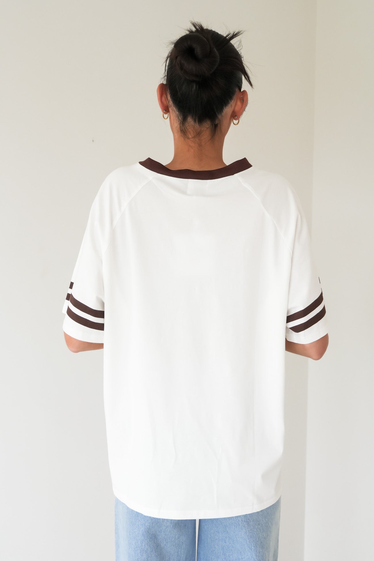 Vino Tee White