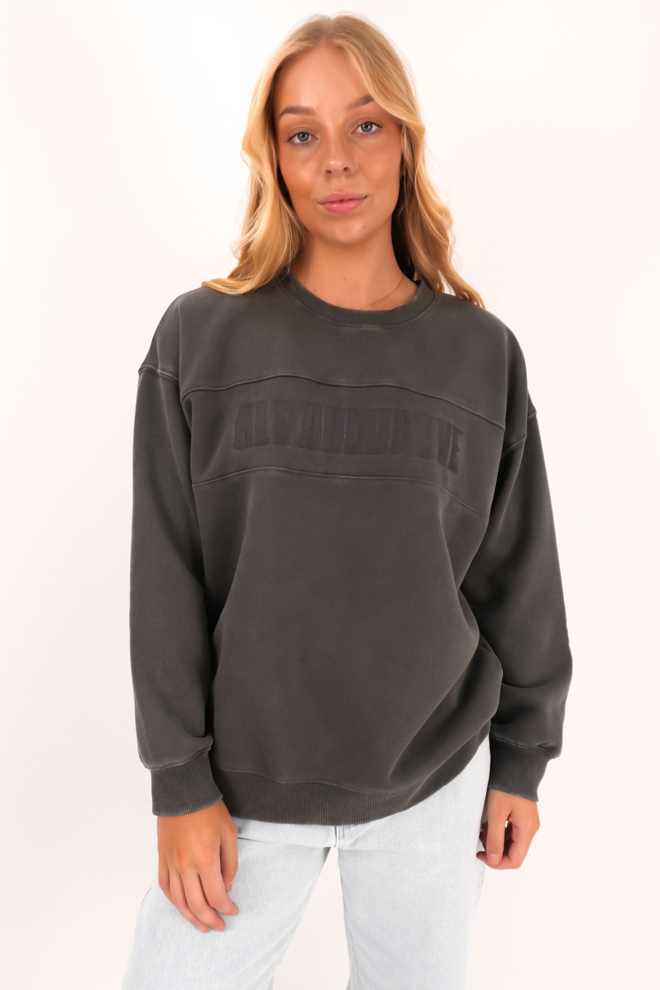 Vital Washed Oversized Crew Charcoal